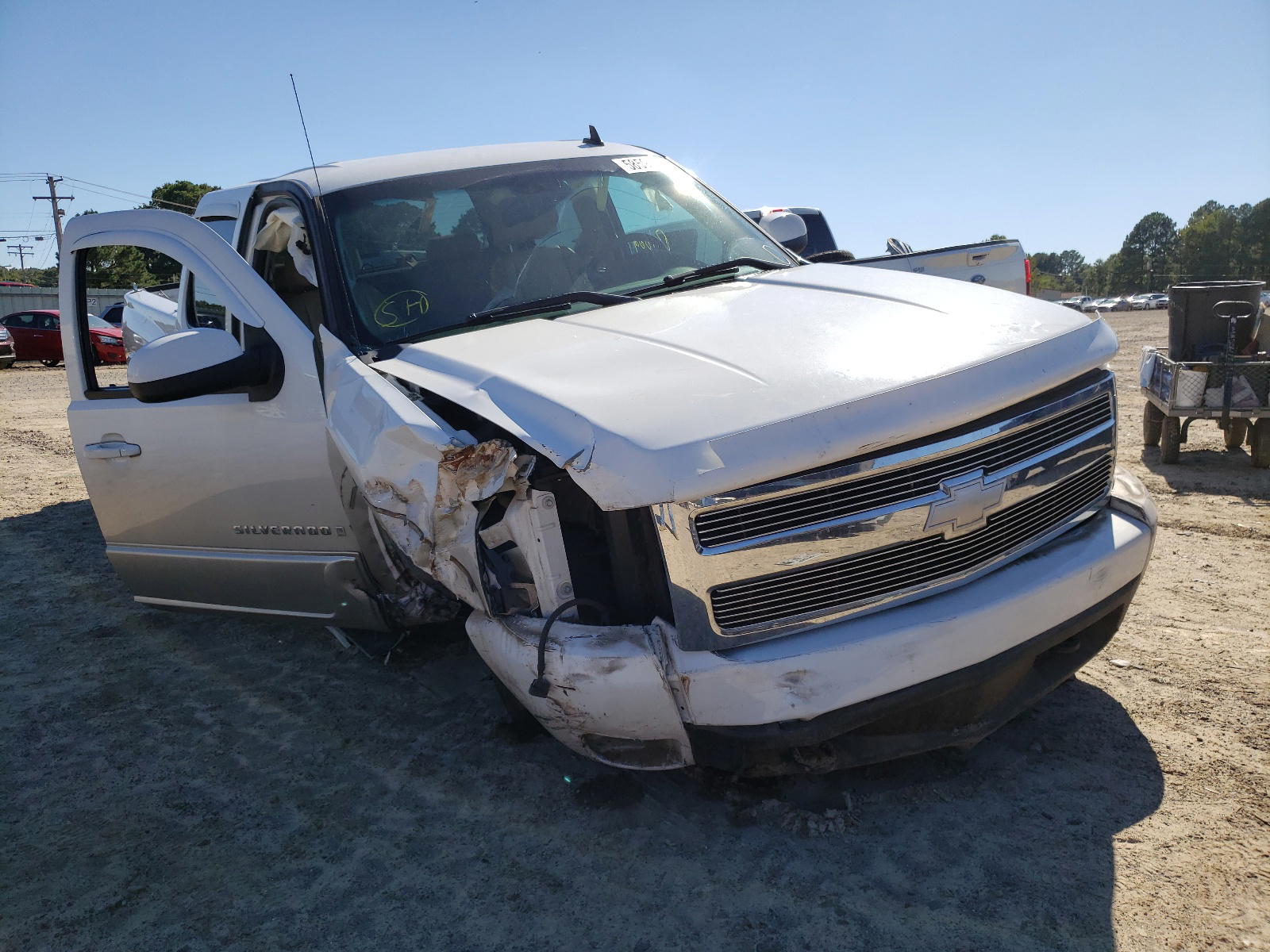 CHEVROLET SILVERADO 2007 with VIN 3GCEC13J67G517705 - Photo from auction