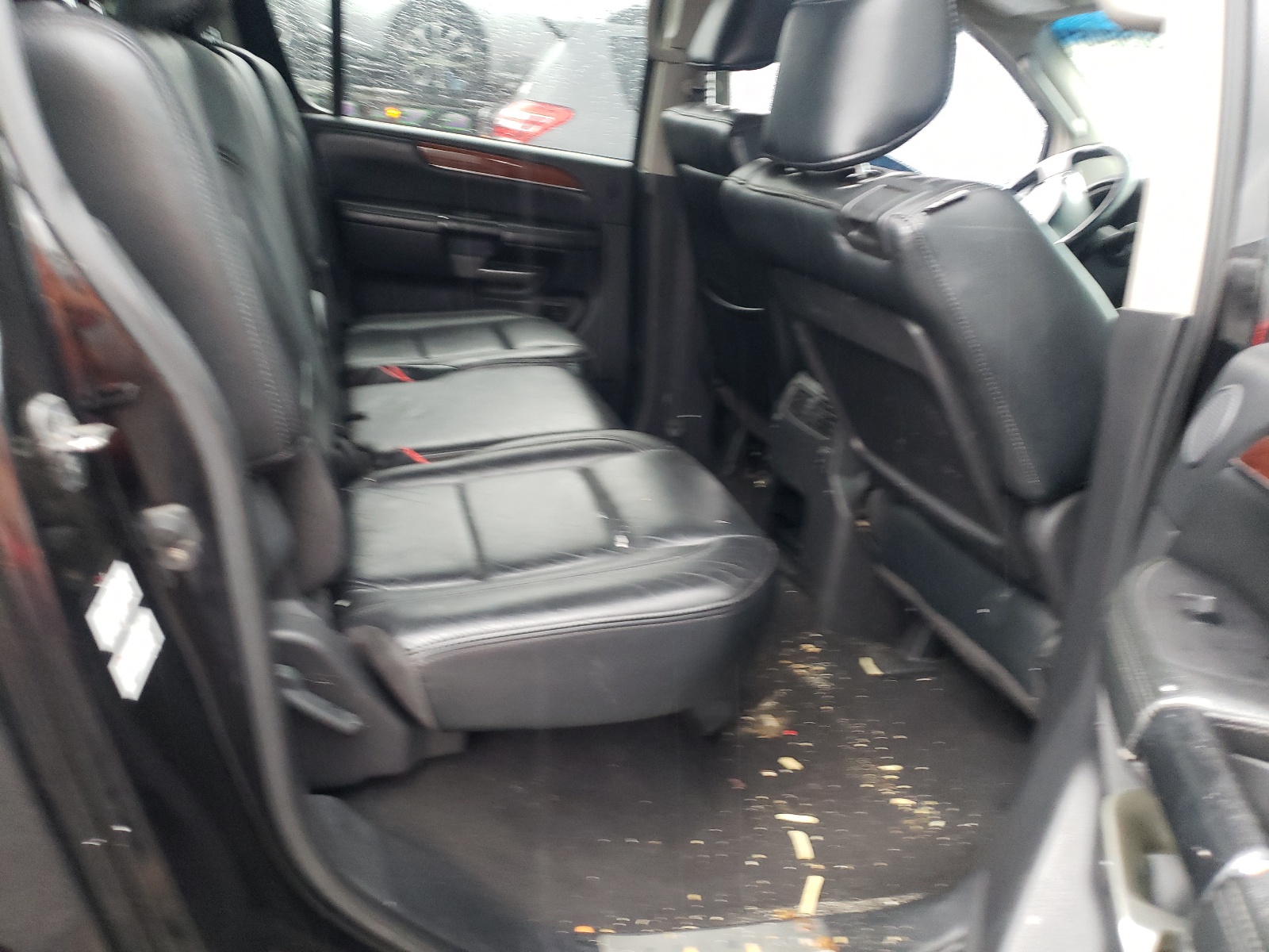 Photo 6 from auction – 2008 INFINITI QX56 with VIN 5N3AA08C68N912911