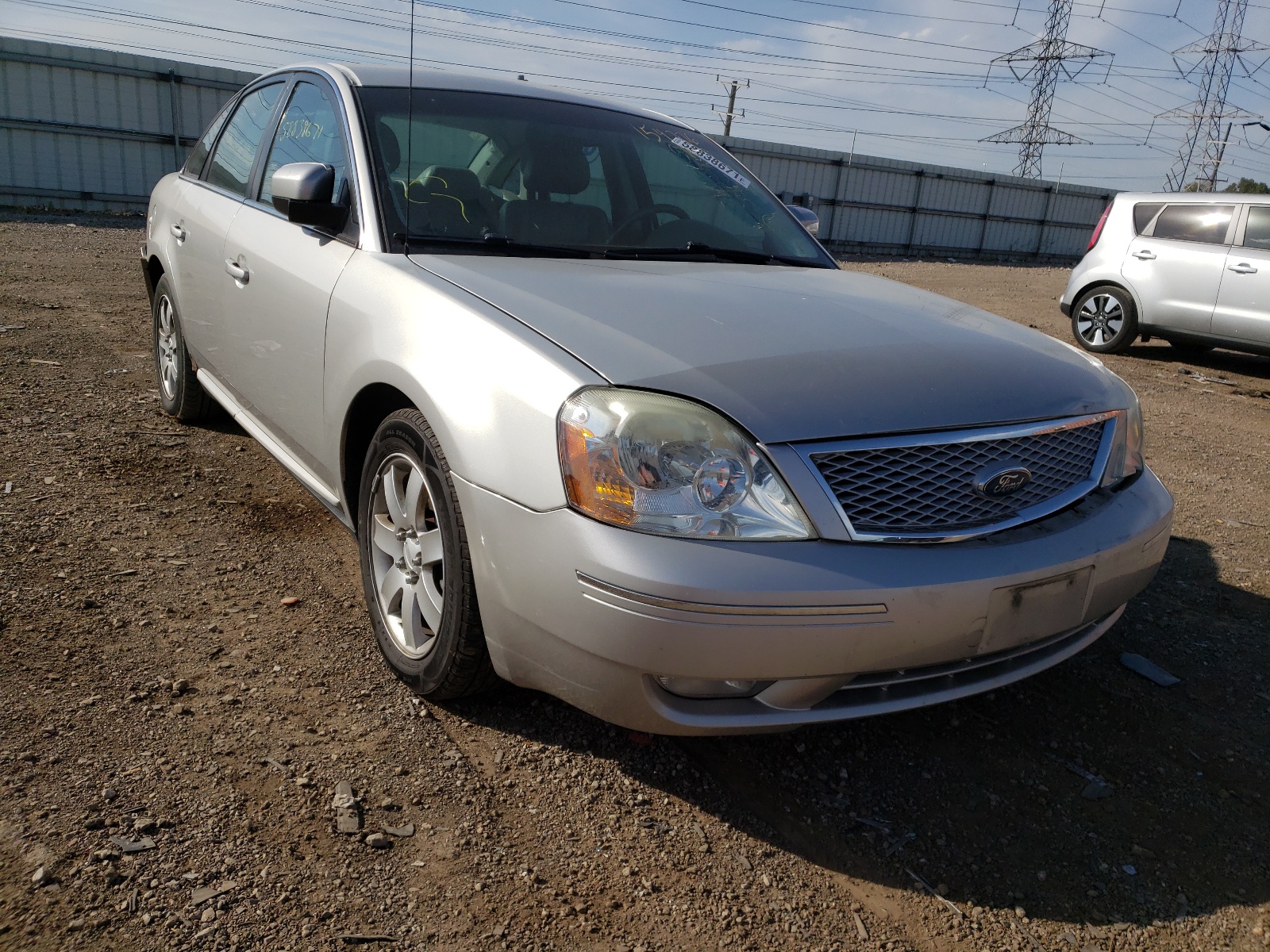 Photo 1 from auction – 2007 FORD FIVE HUNDR with VIN 1FAHP24107G154776