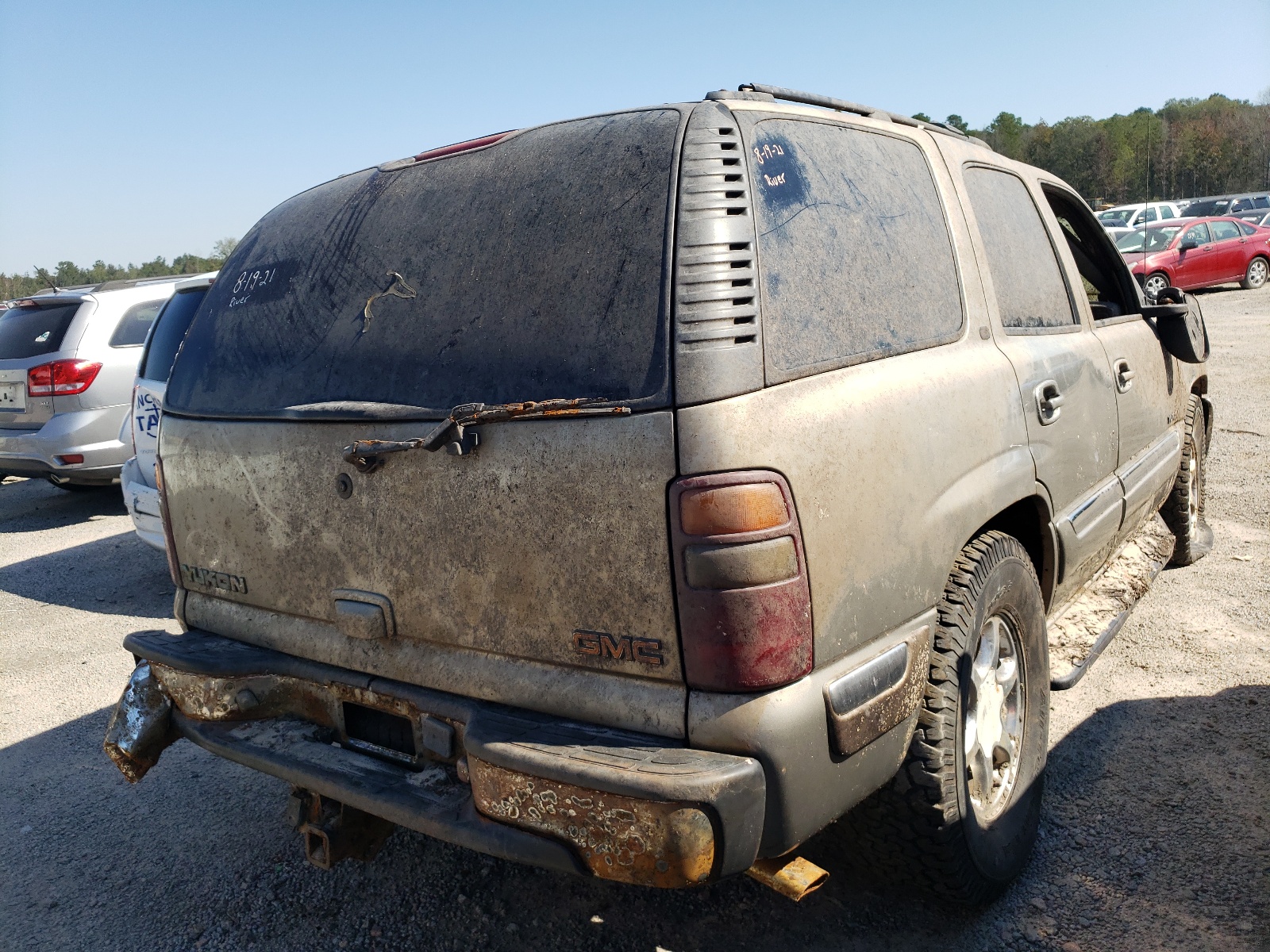 Photo 4 from auction – 2000 GMC YUKON with VIN 1GKEK13T8YJ164554