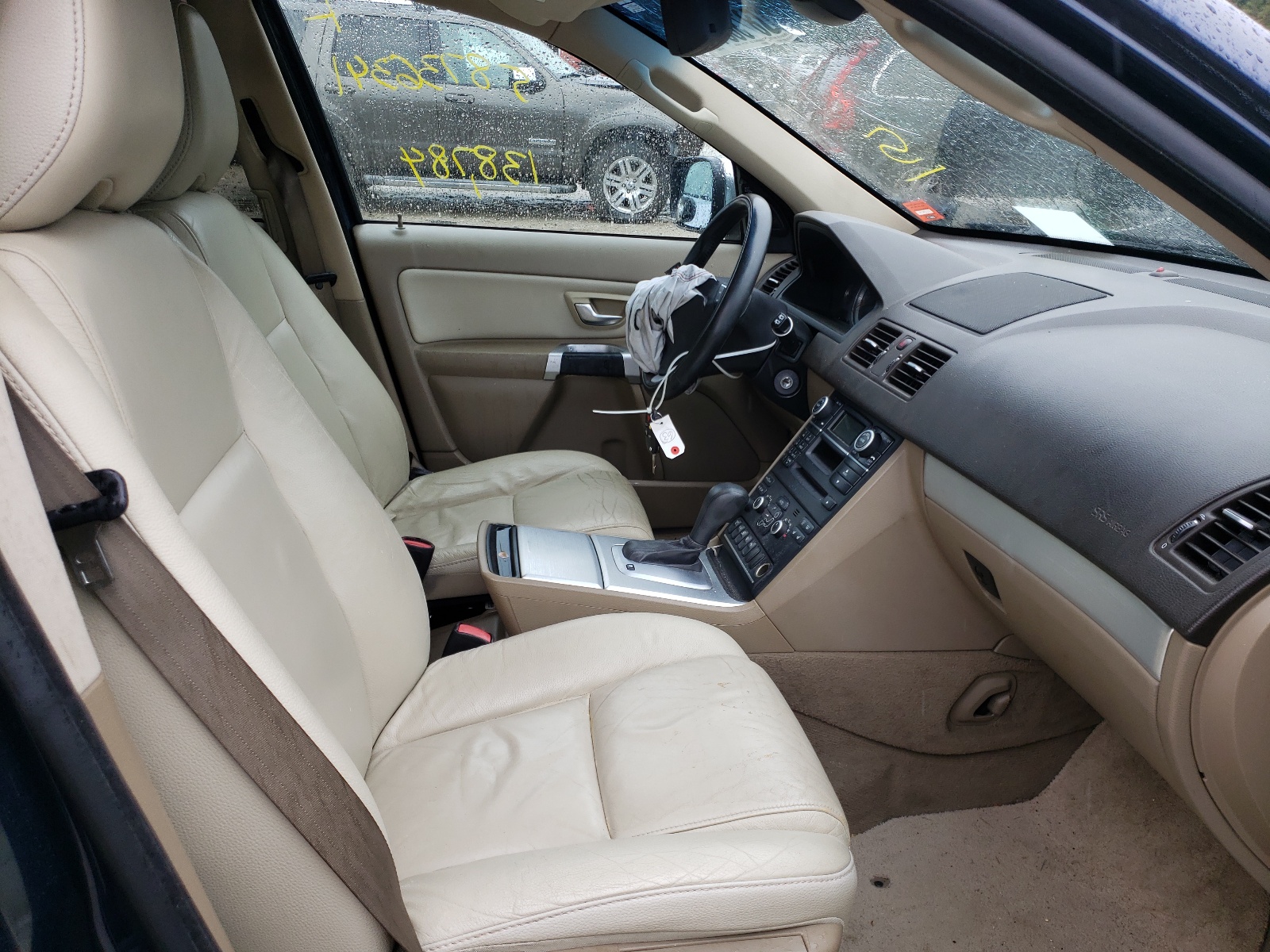 Photo 5 from auction – 2014 VOLVO XC90 3.2 with VIN YV4952CZ7E1683439