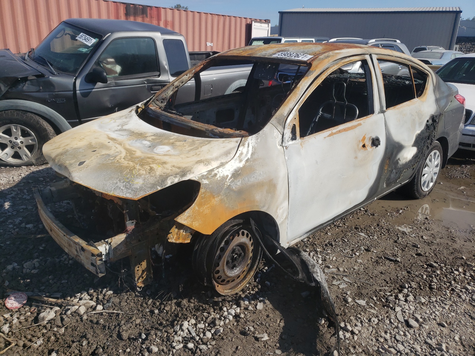 Photo 2 from auction – 2018 NISSAN VERSA S with VIN 3N1CN7AP5JL834629