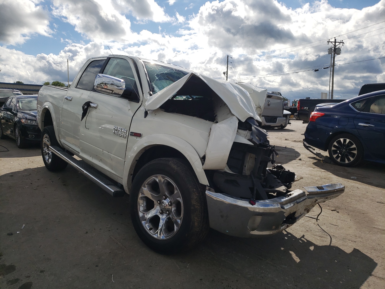 RAM 1500 LARAM 2018 with VIN 1C6RR7NM6JS279453 - Photo from auction