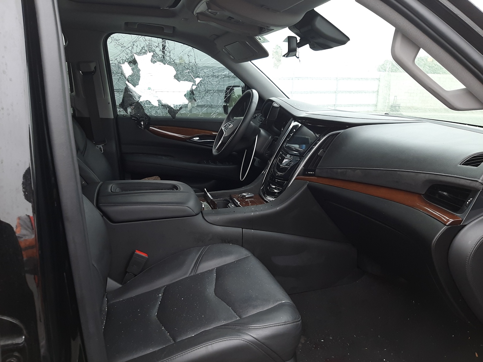 Zdjęcie 5 z aukcji – 2020 CADILLAC ESCALADE E z VIN 1GYS4JKJ6LR164419
