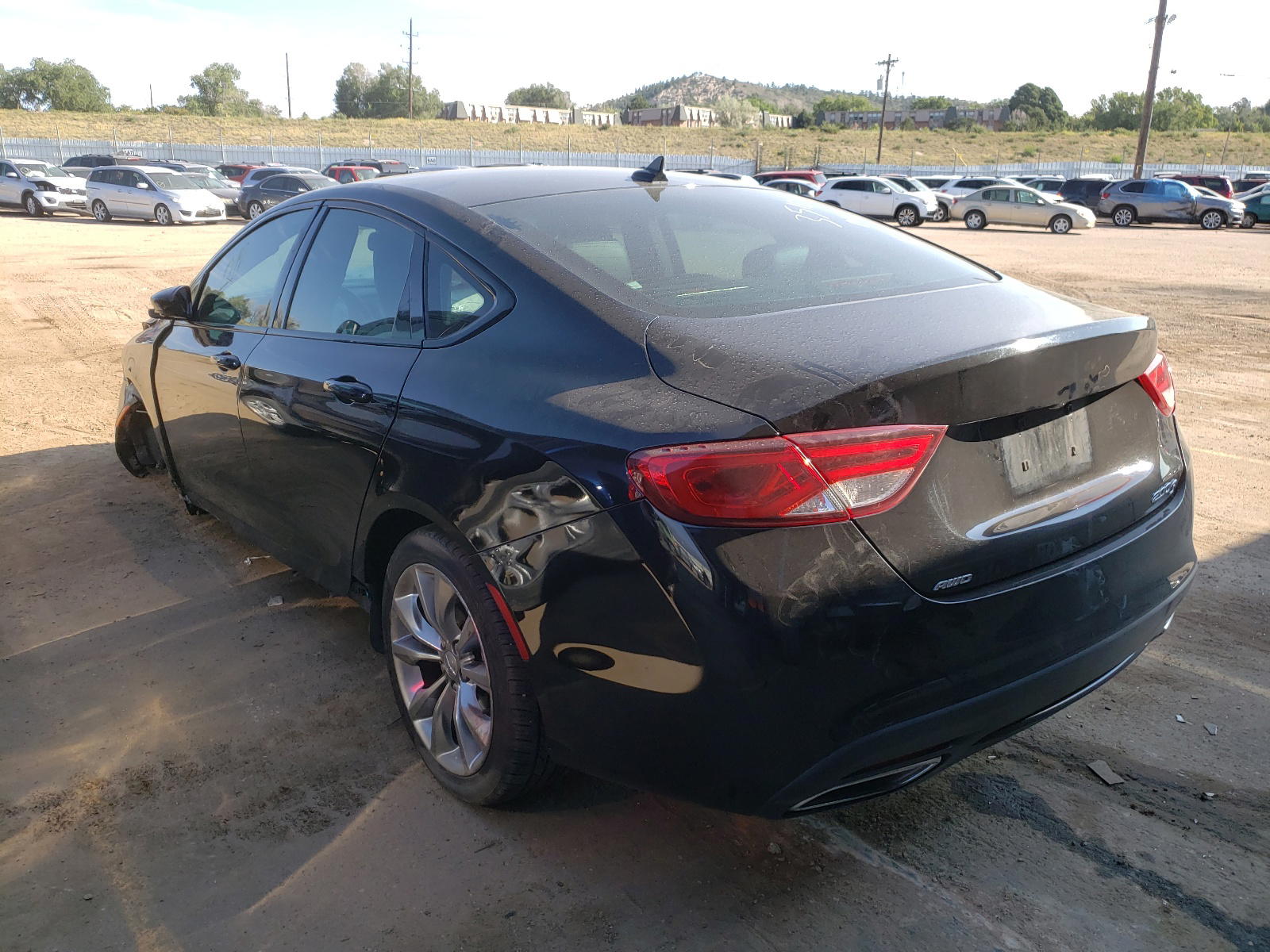 Photo 3 from auction – 2015 CHRYSLER 200 S with VIN 1C3CCCDG9FN543702
