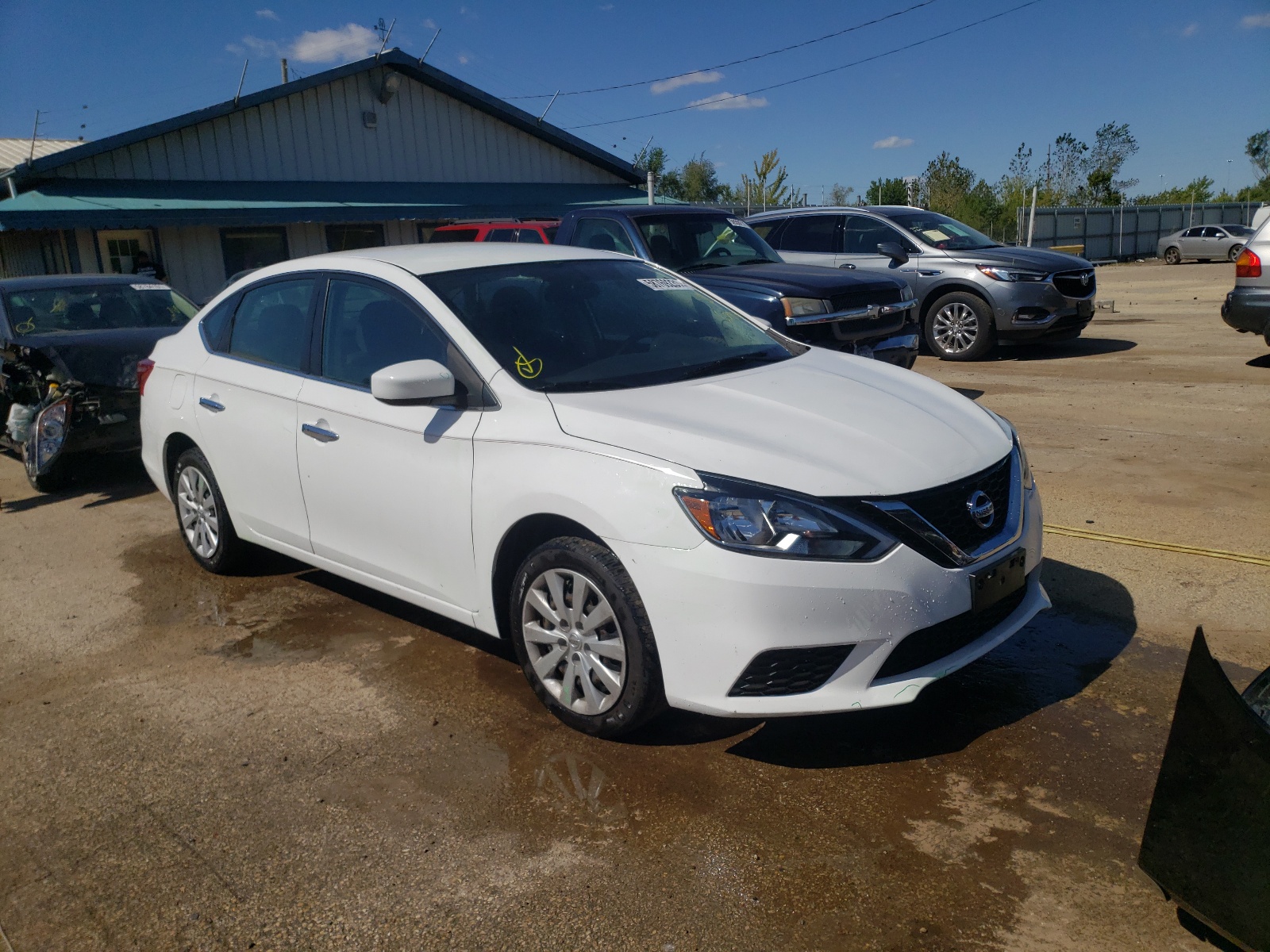 Photo 1 from auction – 2016 NISSAN SENTRA S with VIN 3N1AB7AP4GL679063