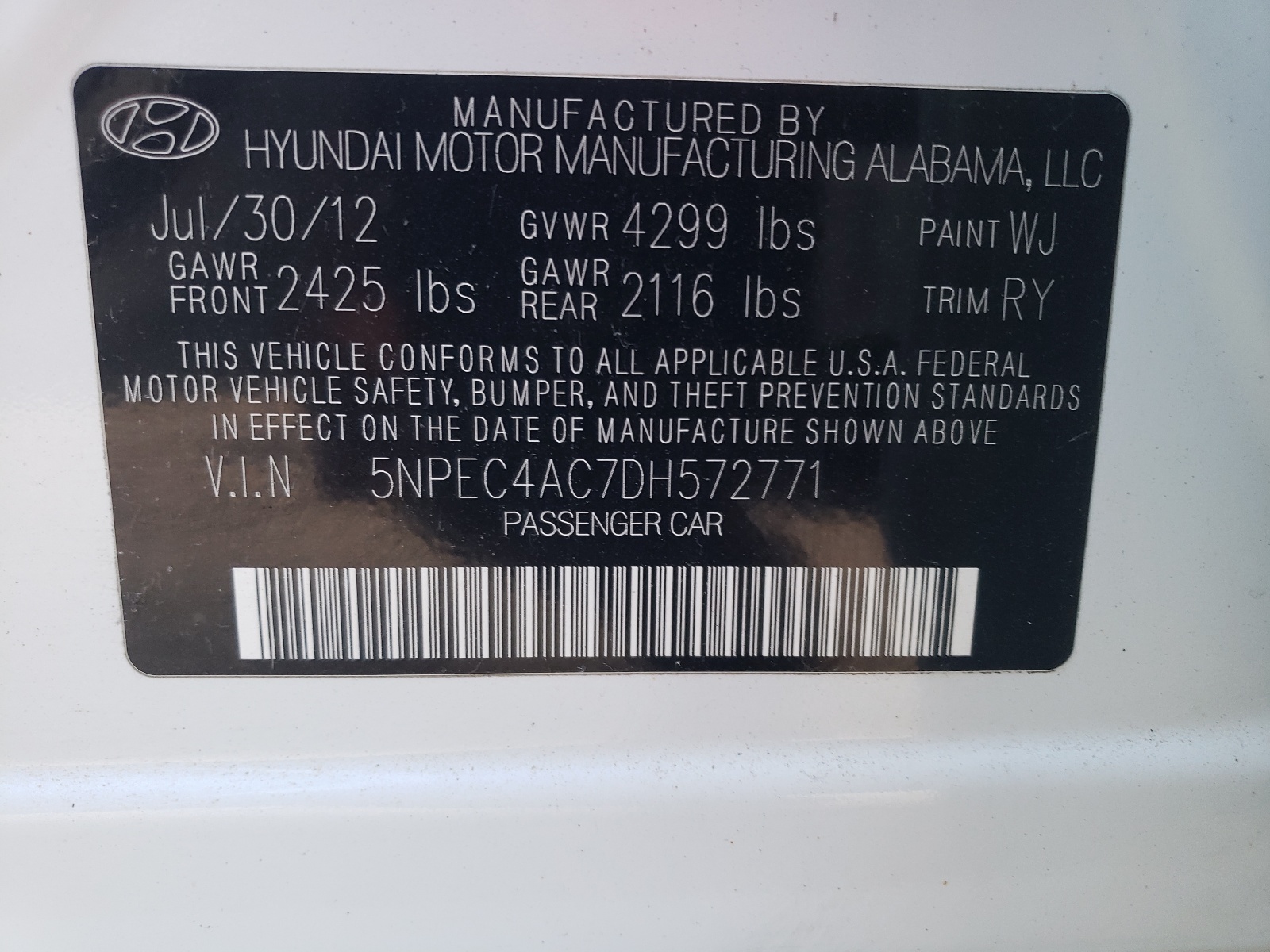 Photo 10 from auction – 2013 HYUNDAI SONATA SE with VIN 5NPEC4AC7DH572771