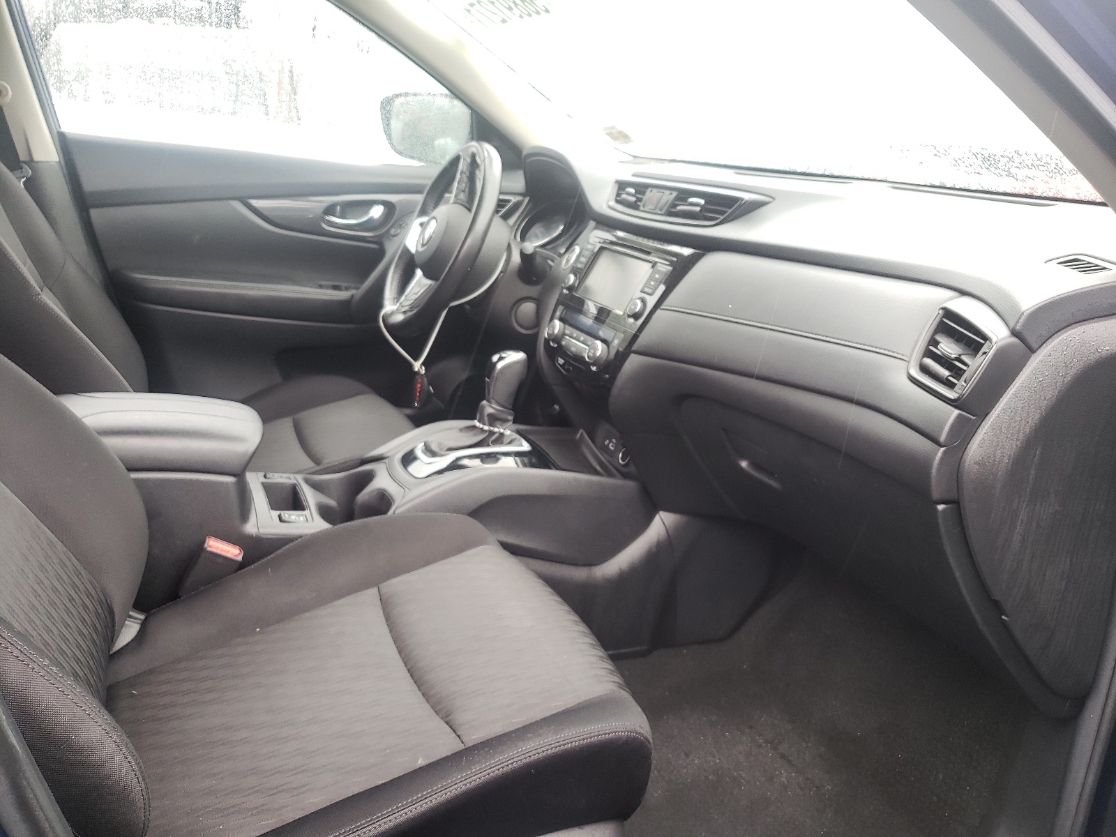 Photo 5 from auction – 2018 NISSAN ROGUE S with VIN JN8AT2MVXJW309698