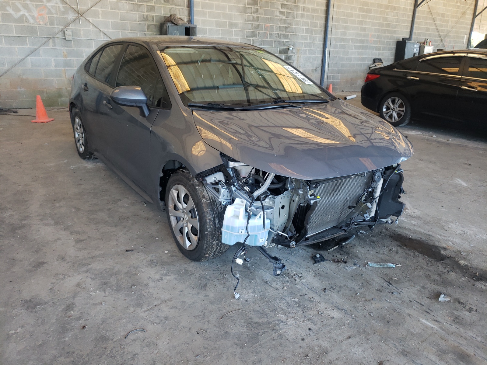Photo 1 from auction – 2020 TOYOTA COROLLA LE with VIN 5YFEPRAE0LP110301