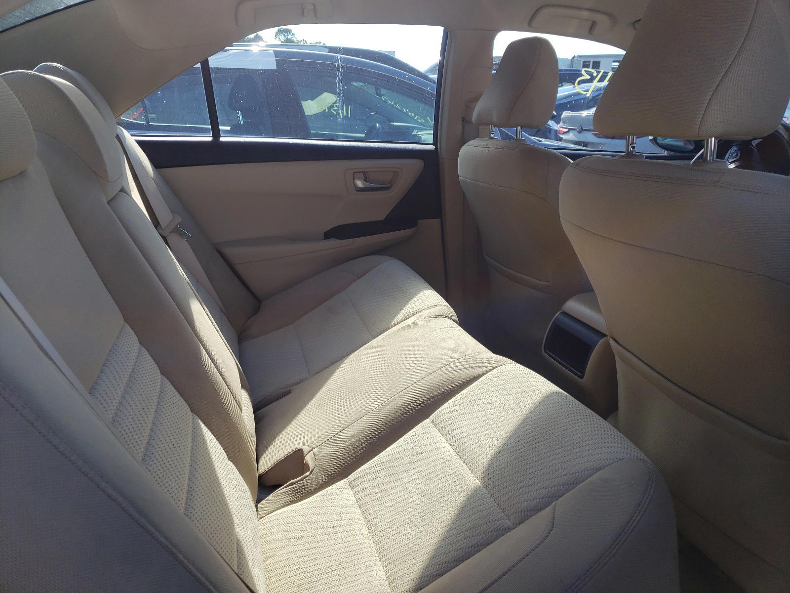 Photo 6 from auction – 2017 TOYOTA CAMRY with VIN 4T1BF1FK7HU385255