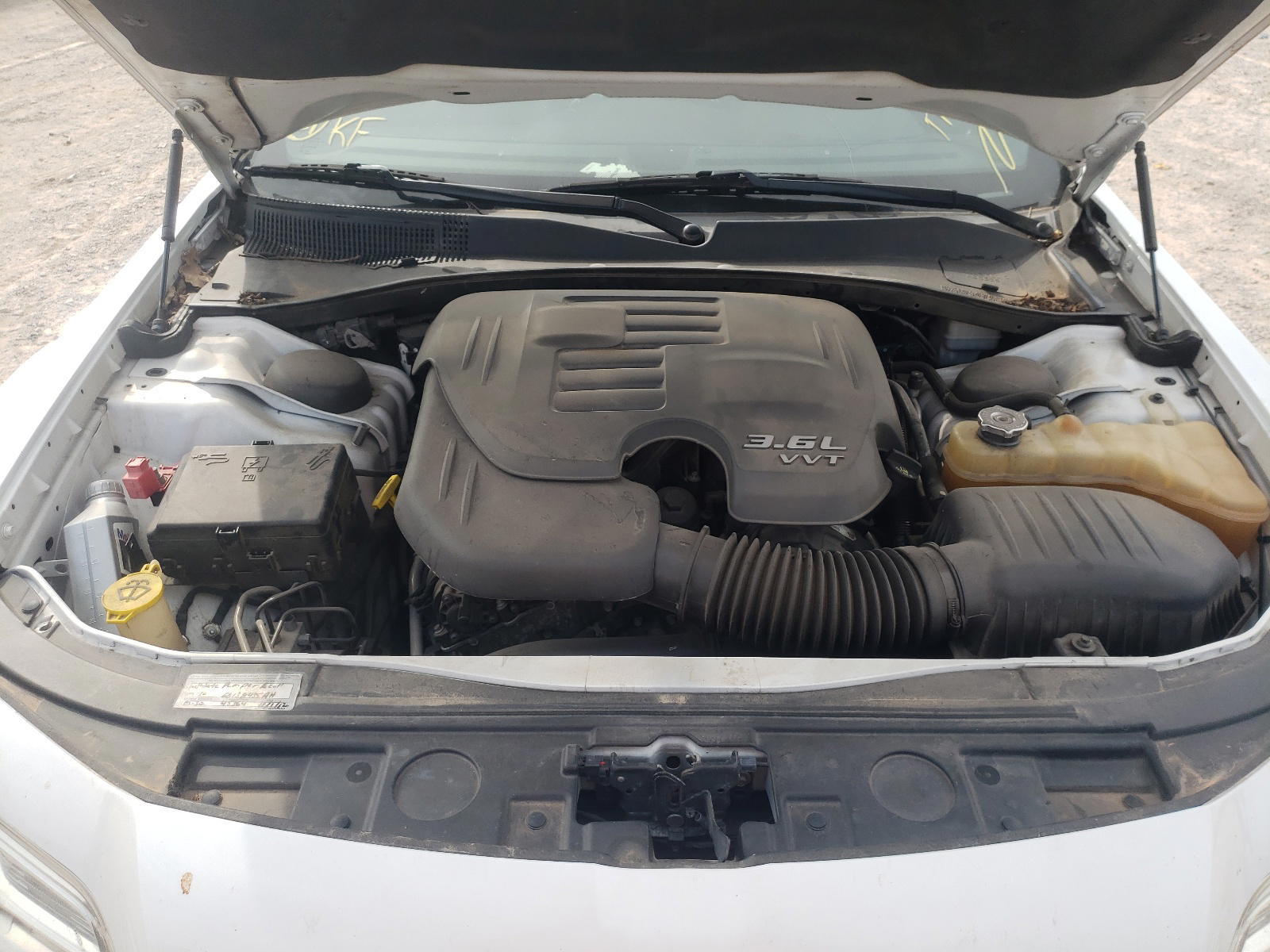 Photo 7 from auction – 2012 CHRYSLER 300 LIMITE with VIN 2C3CCAHG7CH313806