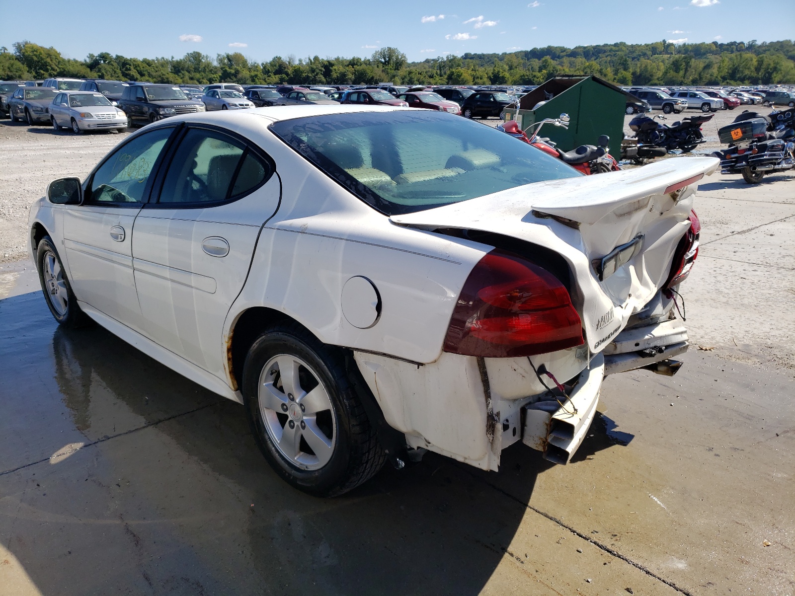 Photo 3 from auction – 2007 PONTIAC GRAND PRIX with VIN 2G2WP552371146280