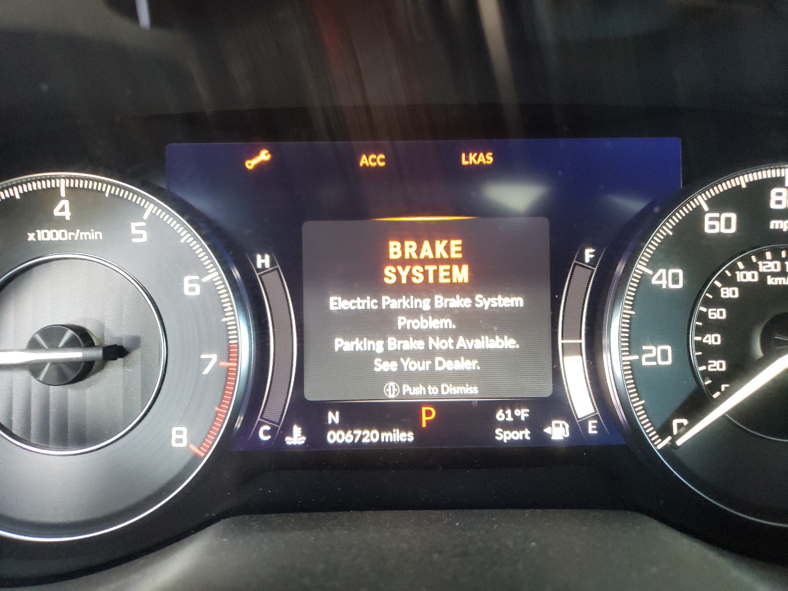 Photo 8 from auction – 2020 ACURA RDX with VIN 5J8TC2H36LL017498