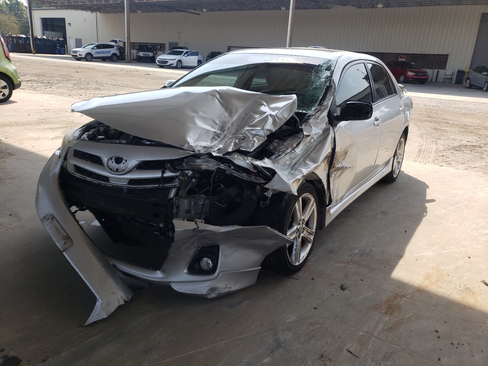 Photo 2 from auction – 2013 TOYOTA COROLLA BA with VIN 5YFBU4EE0DP167107