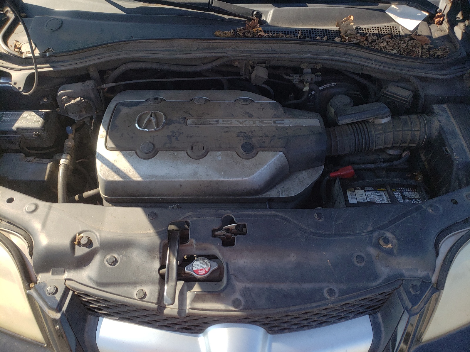 Photo 7 from auction – 2005 ACURA MDX with VIN 2HNYD18235H503618