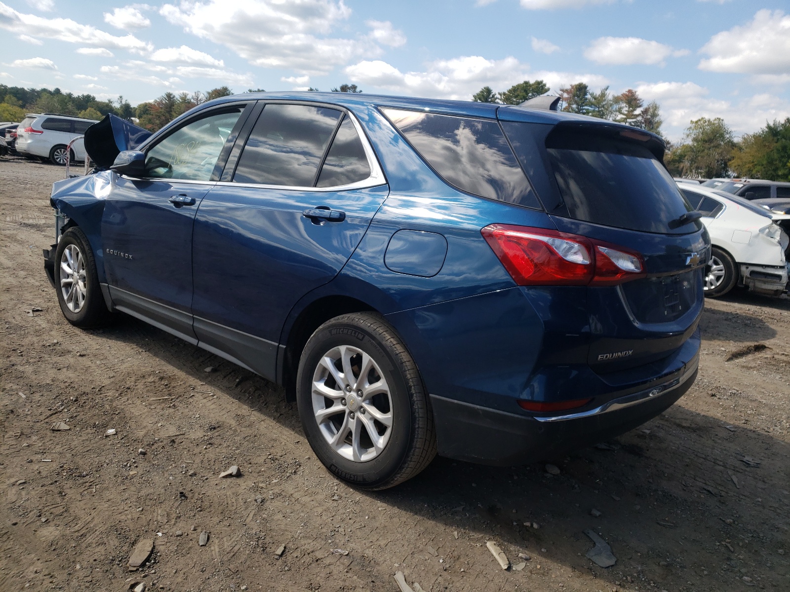 Photo 3 from auction – 2020 CHEVROLET EQUINOX LT with VIN 3GNAXKEV4LL288619