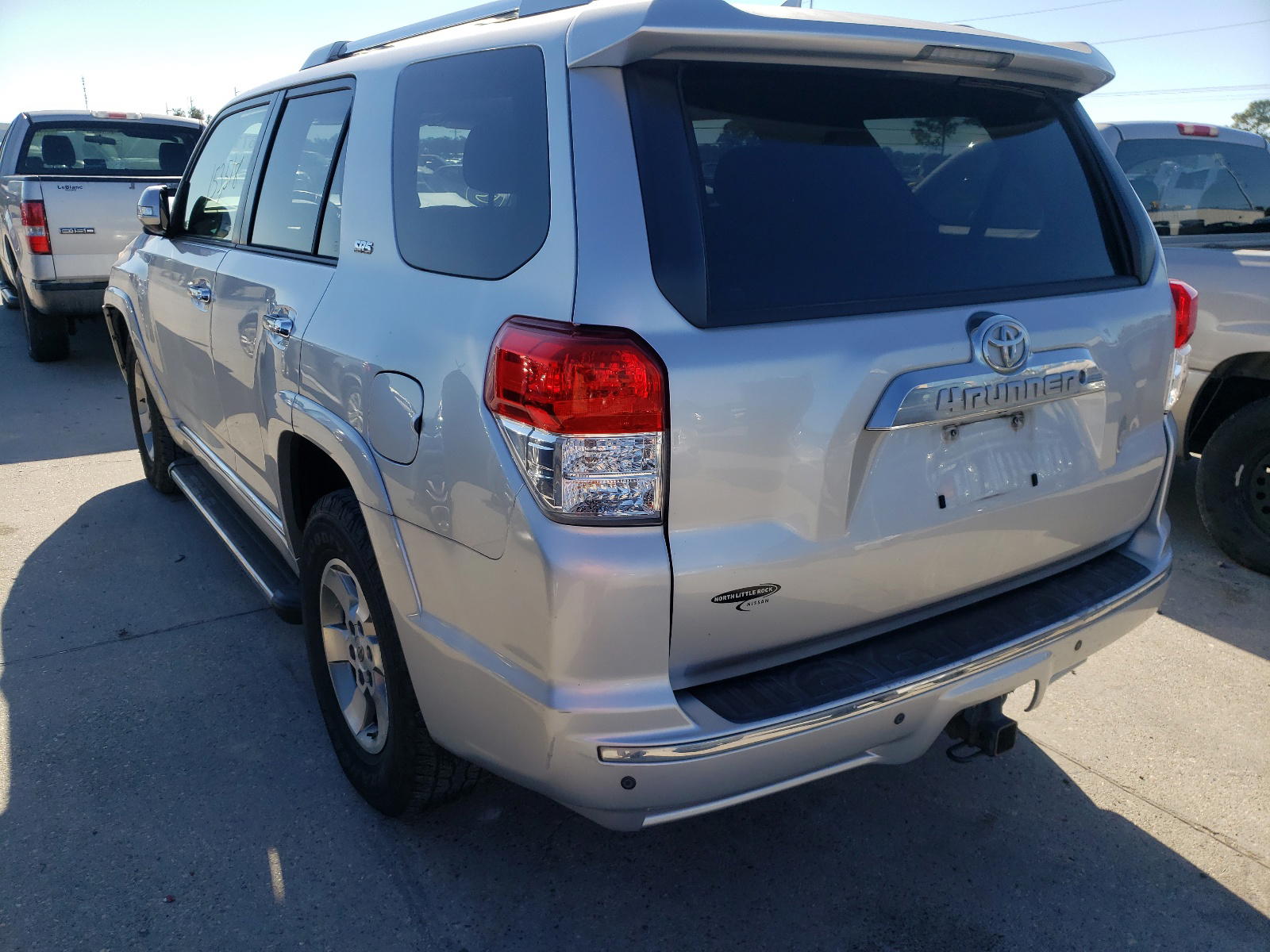 Photo 3 from auction – 2012 TOYOTA 4RUNNER SR with VIN JTEZU5JR8C5040626