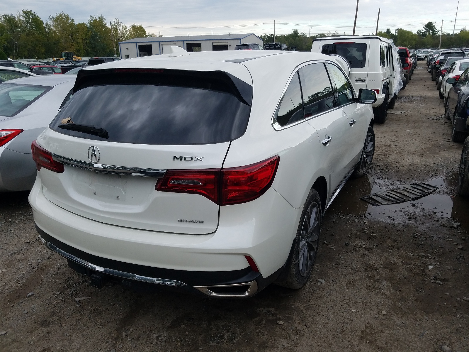 Photo 4 from auction – 2017 ACURA MDX TECHNO with VIN 5J8YD4H55HL004832