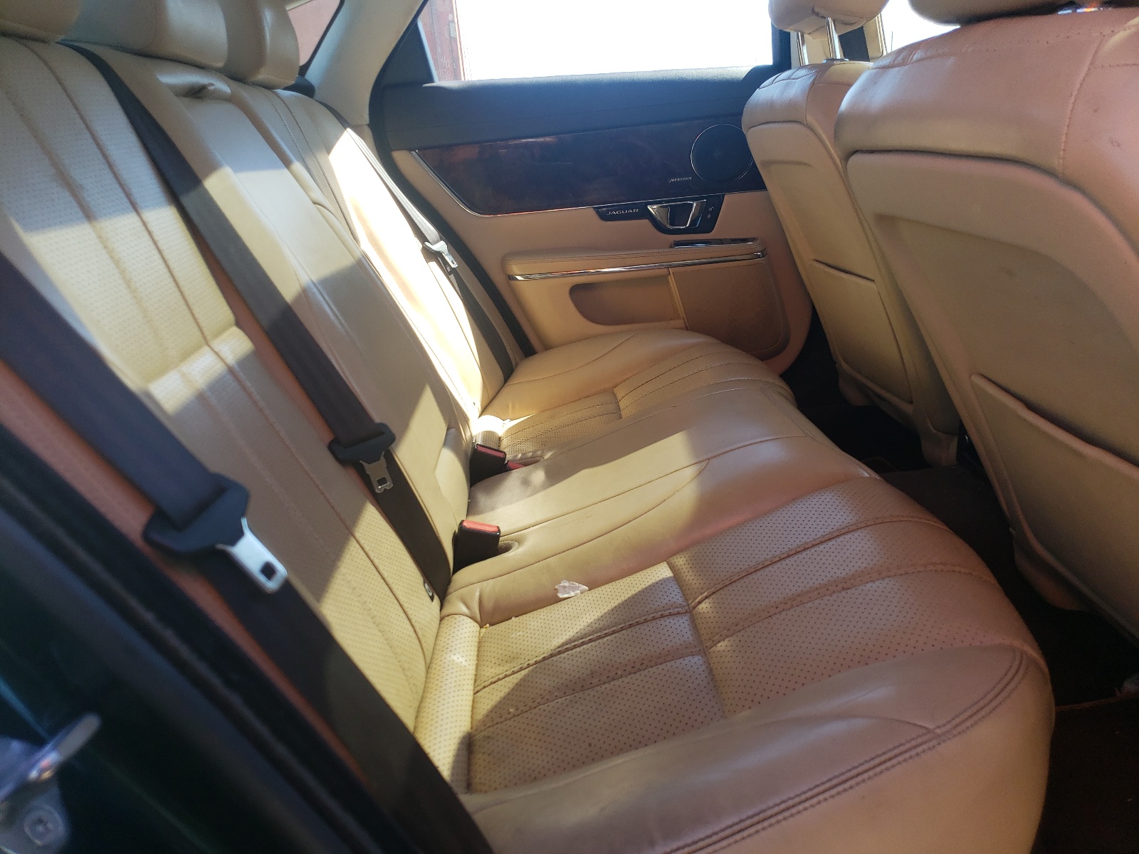 Photo 6 from auction – 2015 JAGUAR XJ with VIN SAJWA1CZ0F8V78134