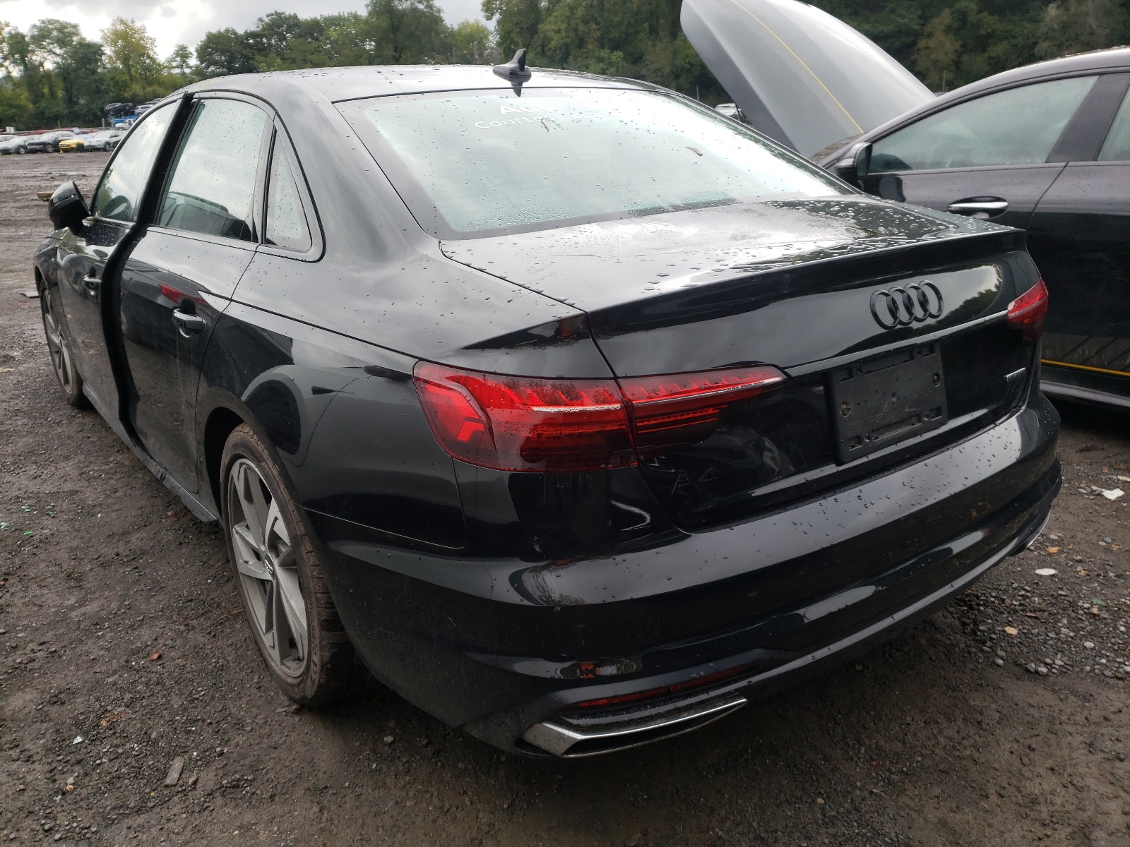 Photo 3 from auction – 2021 AUDI A4 PREMIUM with VIN WAUEAAF45MN005557
