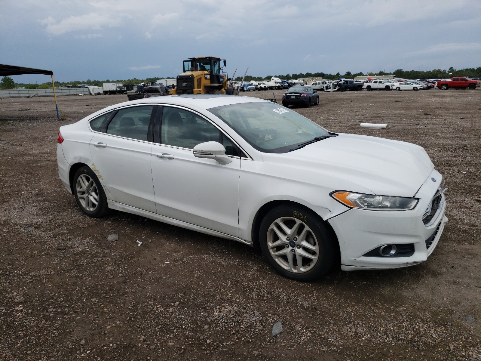 FORD FUSION SE 2015 with VIN 3FA6P0HD3FR129944 - Photo from auction