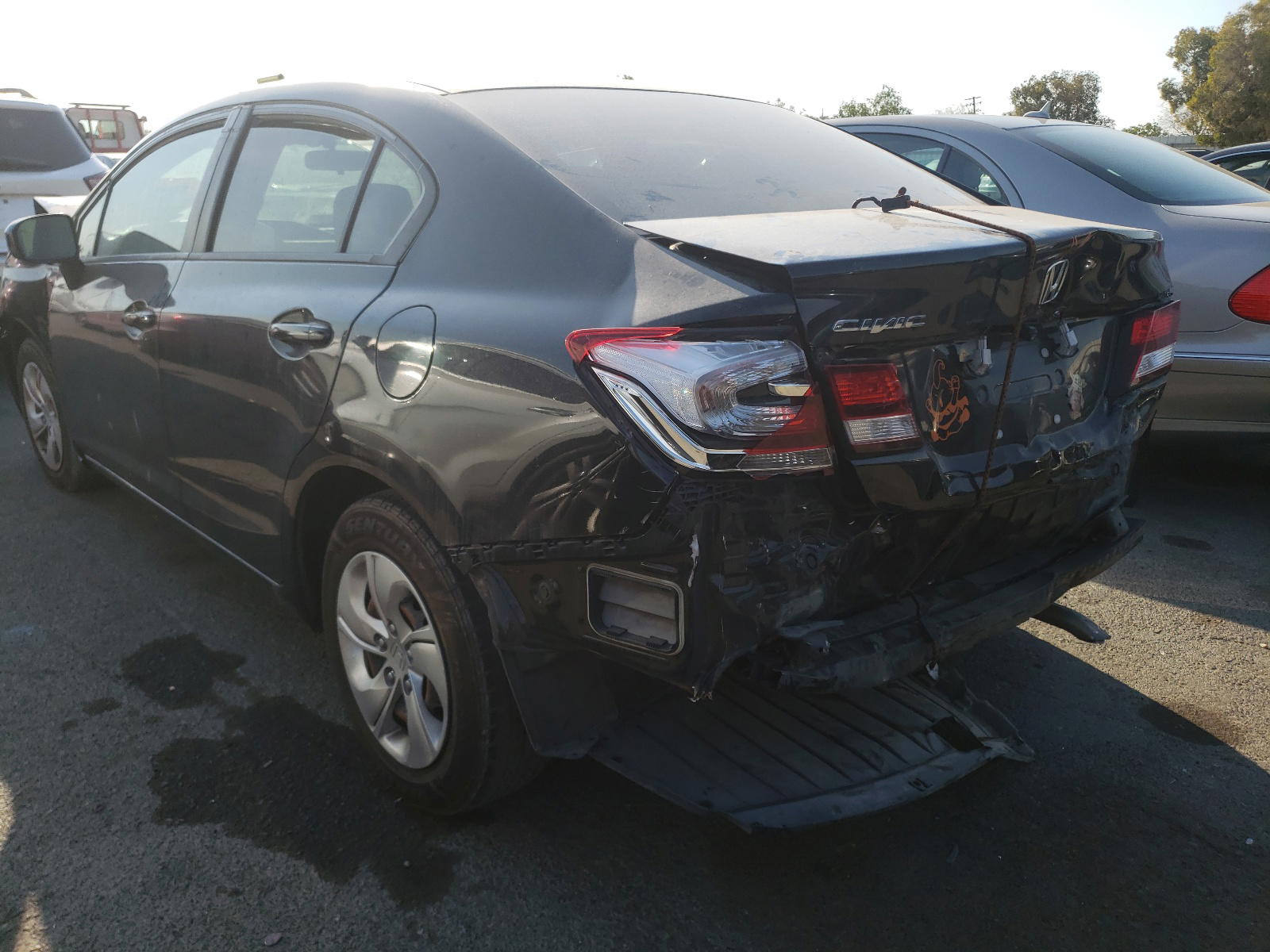 Photo 3 from auction – 2014 HONDA CIVIC LX with VIN 19XFB2F52EE232990