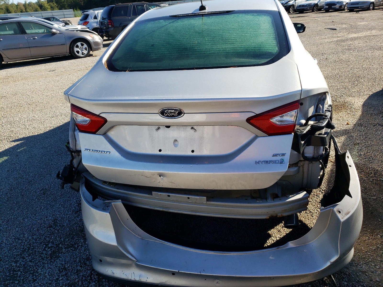 Photo 9 from auction – 2016 FORD FUSION SE with VIN 3FA6P0LU8GR333390