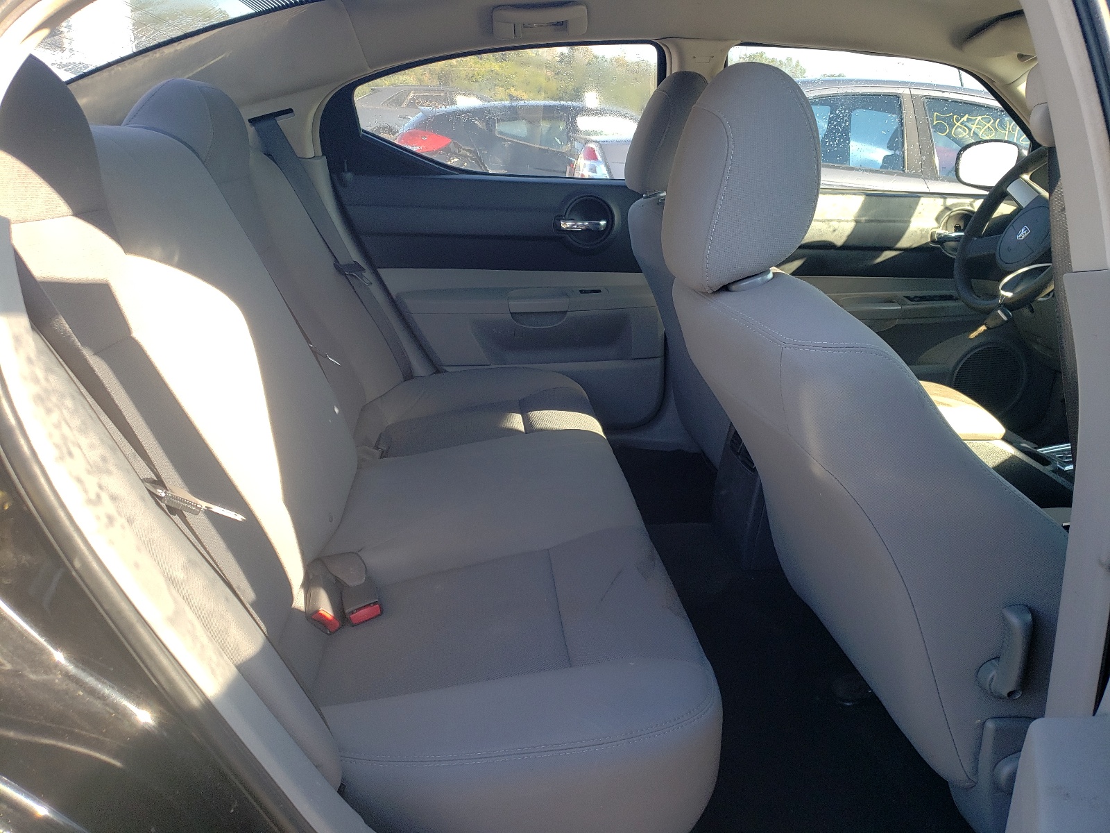 Photo 6 from auction – 2006 DODGE CHARGER SE with VIN 2B3KA43G76H494689