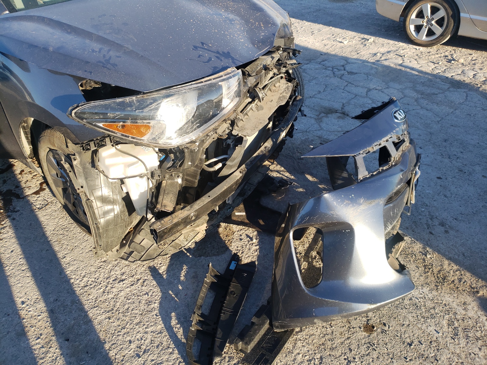 Photo 9 from auction – 2019 KIA RIO S with VIN 3KPA24AB6KE202292