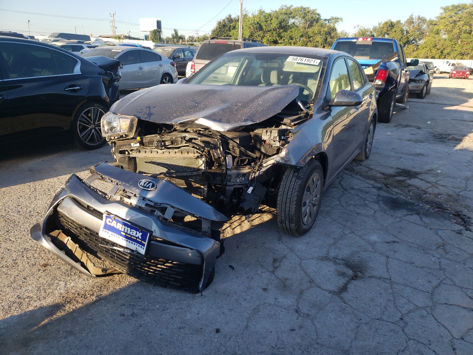 Photo 2 from auction – 2019 KIA RIO S with VIN 3KPA24AB6KE202292