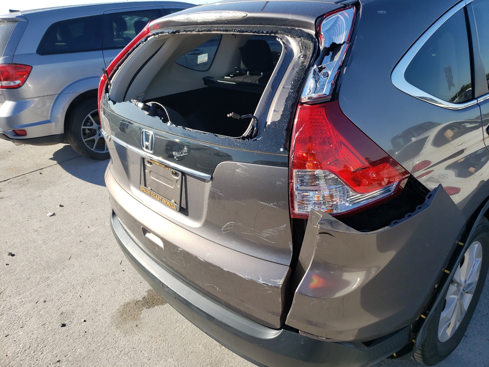 Photo 9 from auction – 2014 HONDA CR-V EX with VIN 3CZRM3H52EG702895