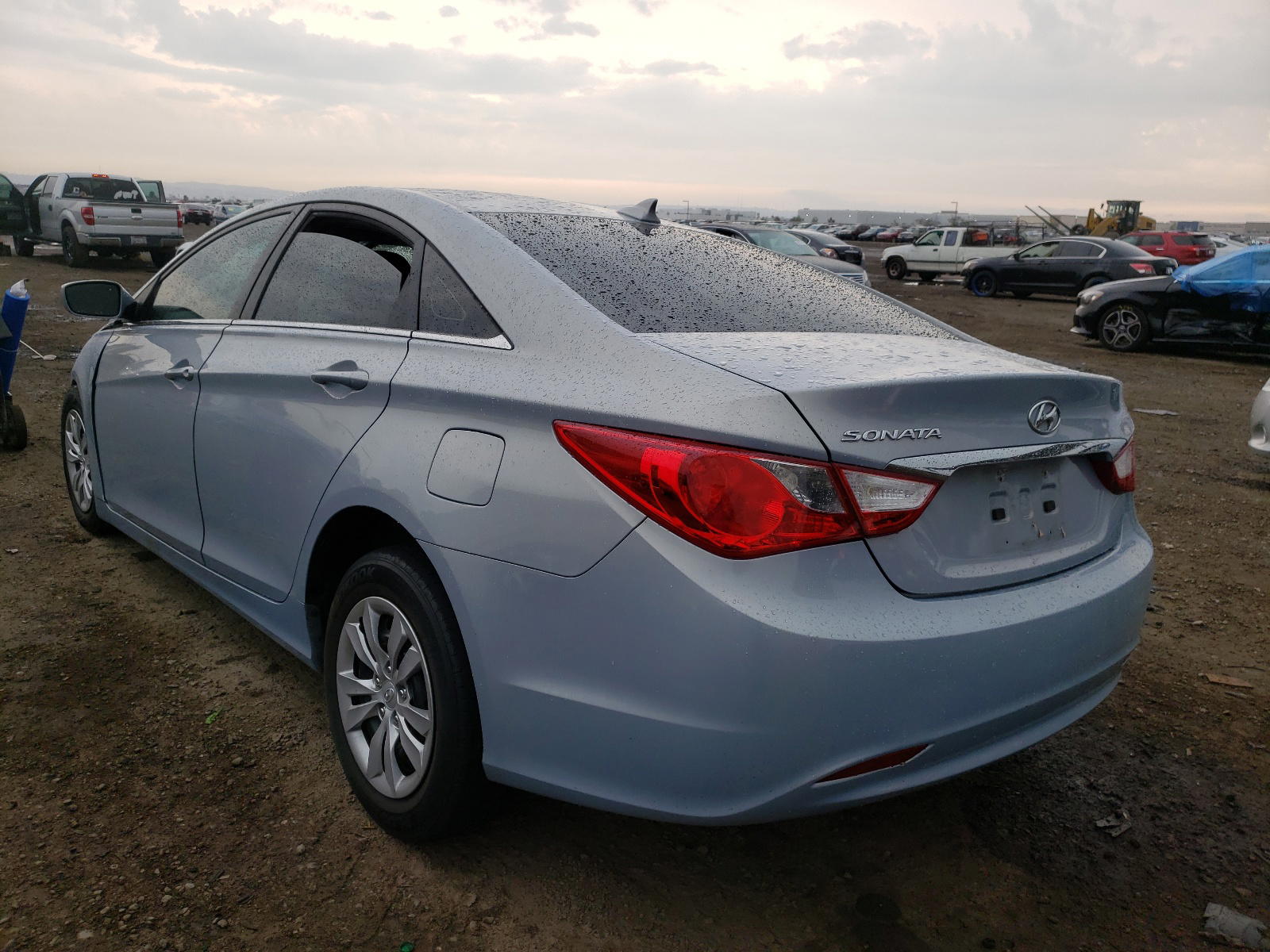 Photo 3 from auction – 2012 HYUNDAI SONATA GLS with VIN 5NPEB4AC3CH436767