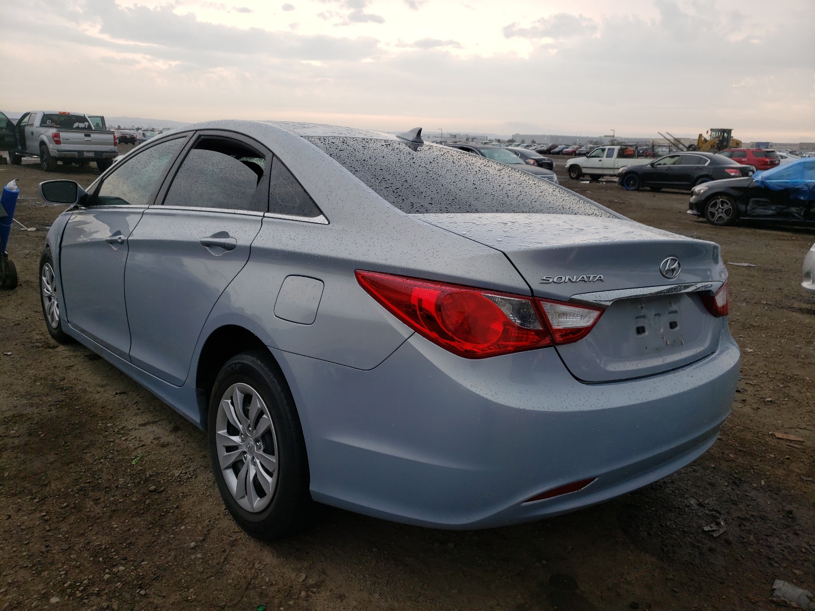 Фото 3 с аукциона – 2012 HYUNDAI SONATA GLS с VIN 5NPEB4AC3CH436767