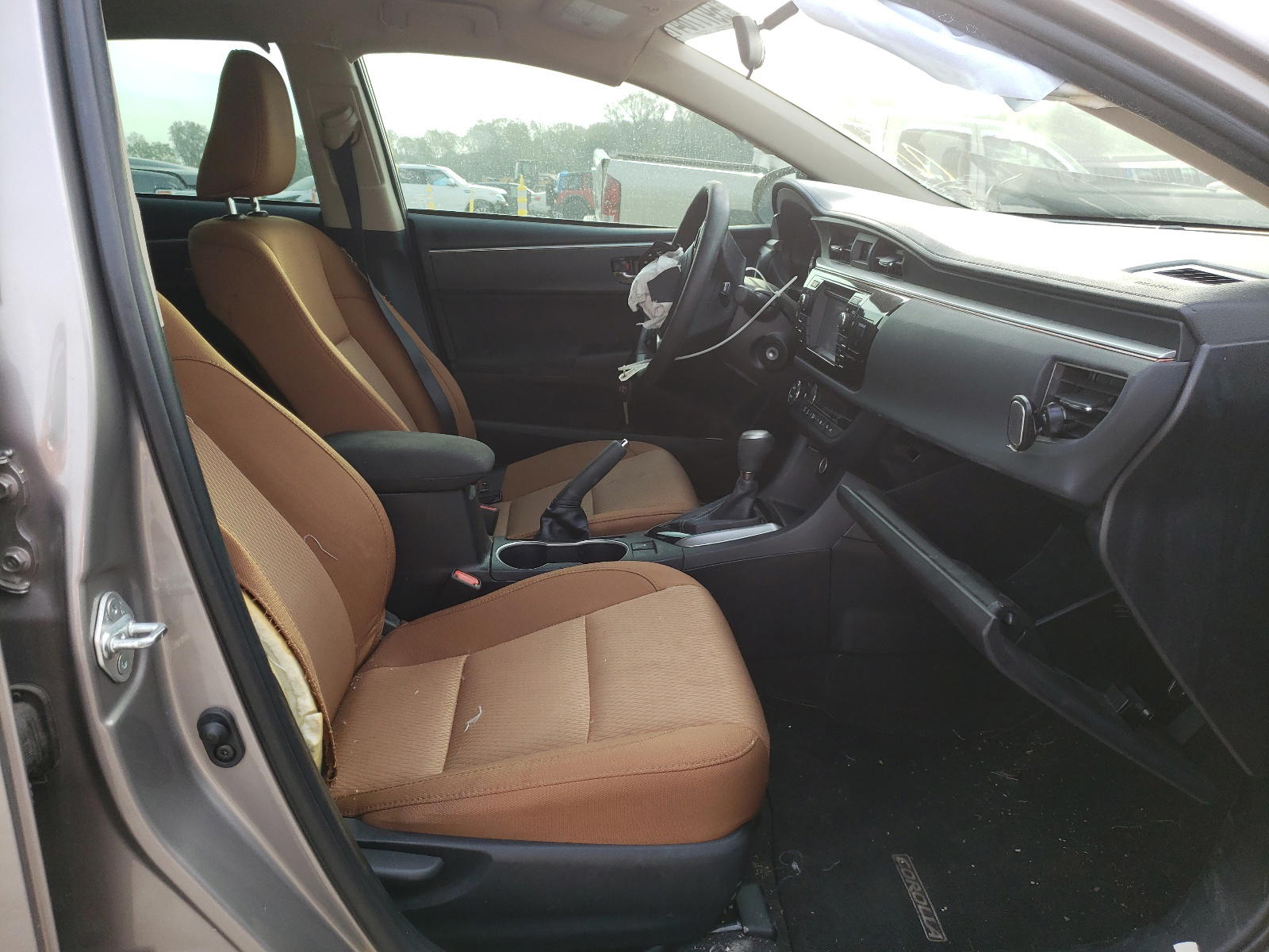 Photo 5 from auction – 2016 TOYOTA COROLLA EC with VIN 2T1BPRHE8GC689830