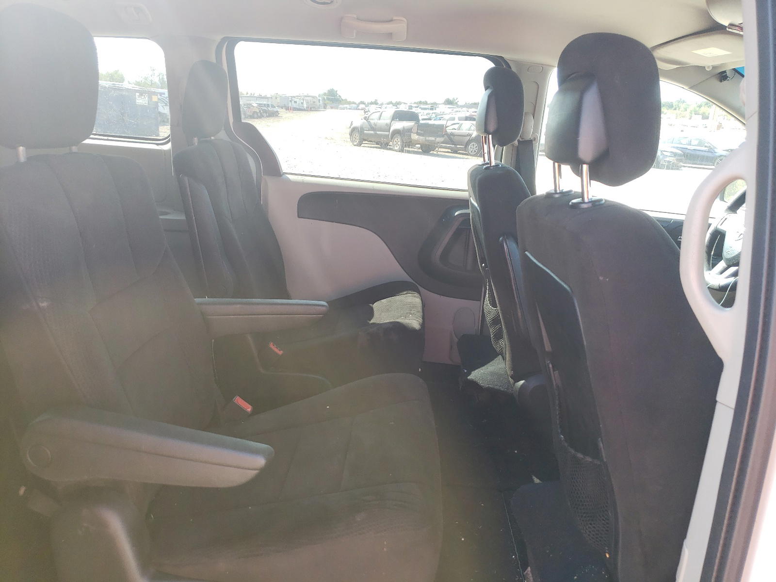 Photo 6 from auction – 2012 DODGE GRAND CARA with VIN 2C4RDGCG3CR279192