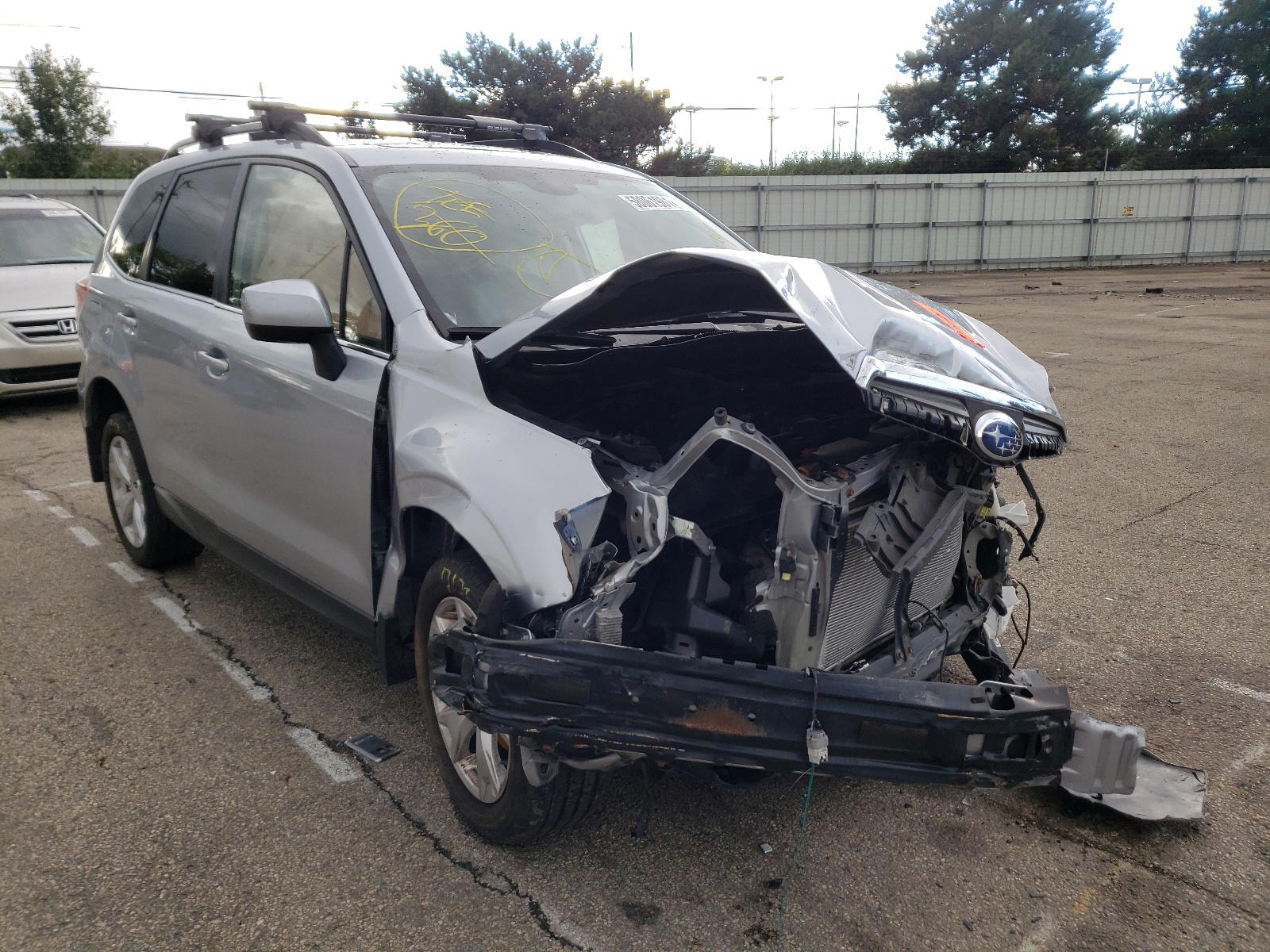 SUBARU FORESTER 2015 with VIN JF2SJARC1FH563157 - Photo from auction