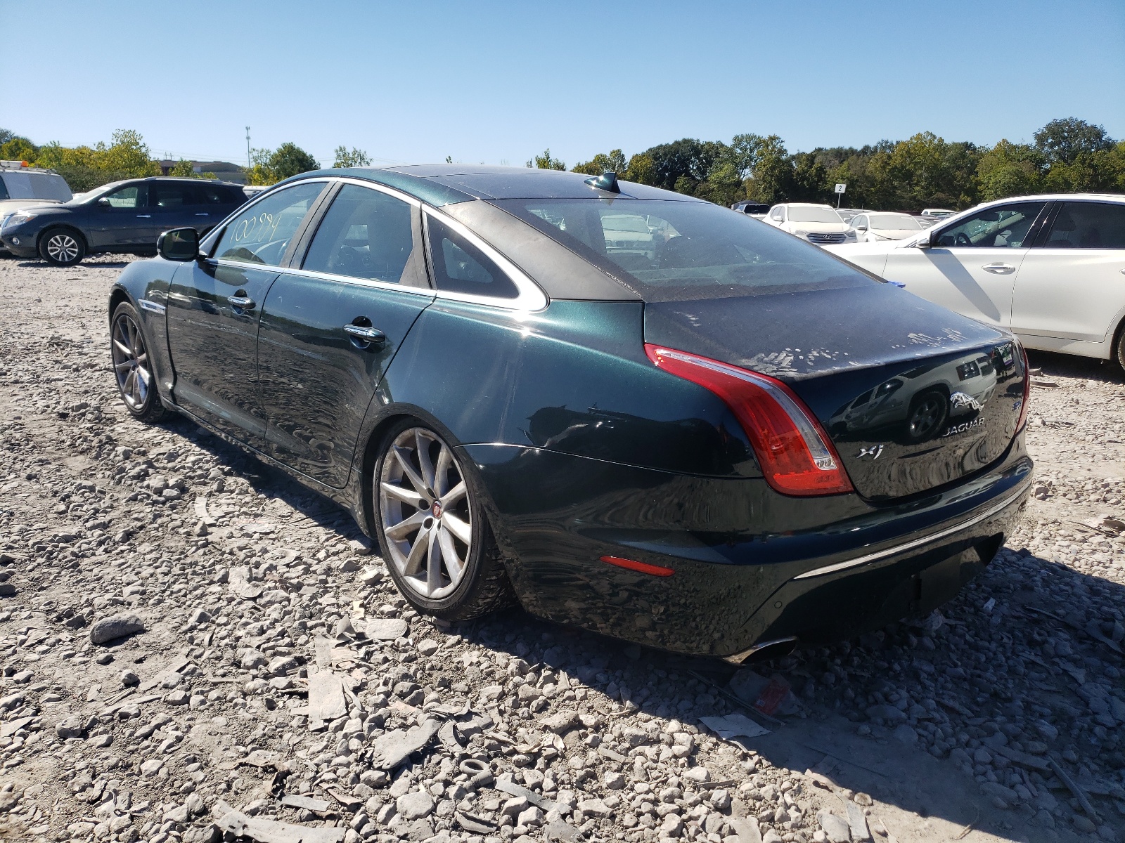 Photo 3 from auction – 2015 JAGUAR XJ with VIN SAJWA1CZ0F8V78134