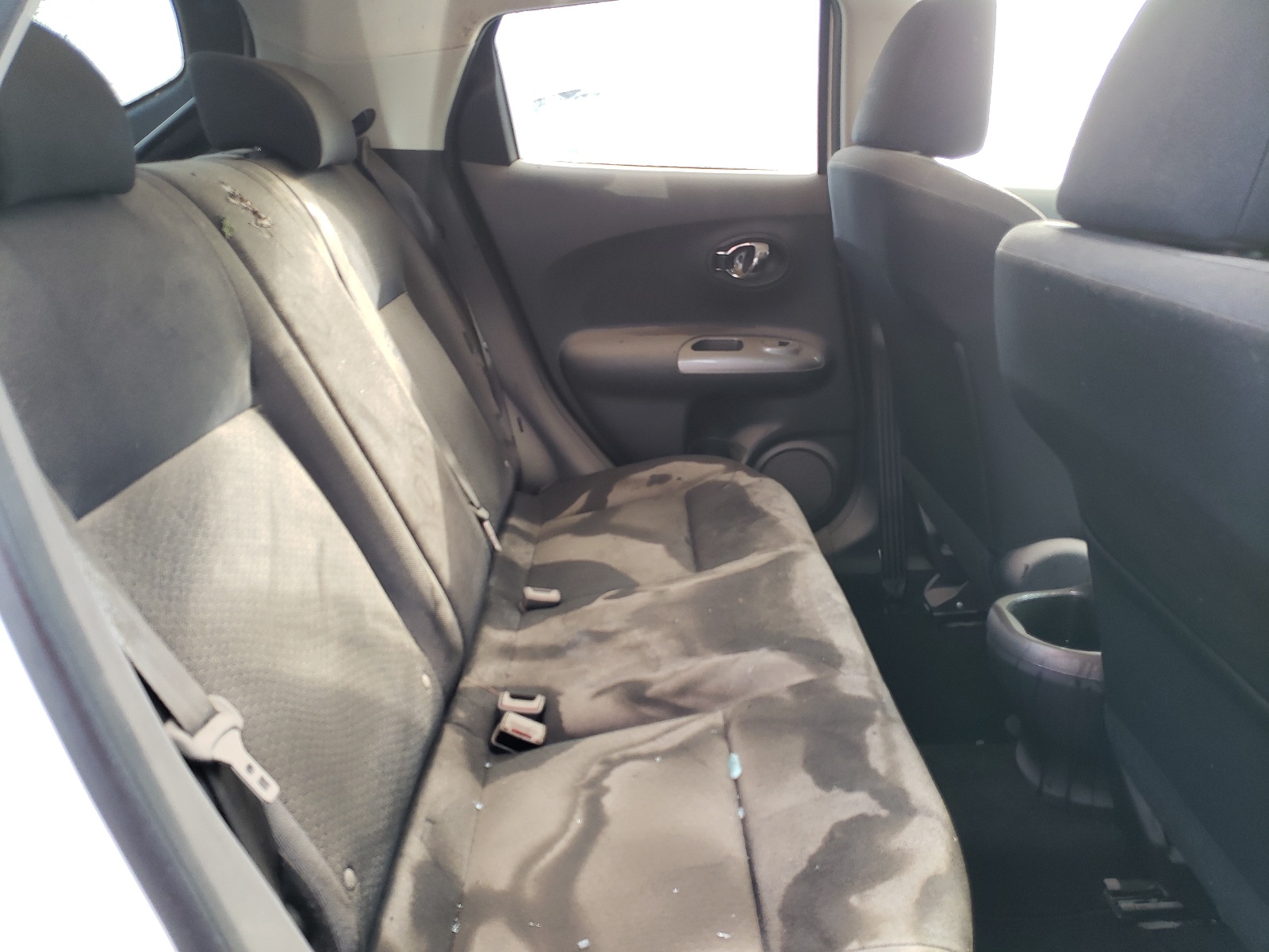Photo 6 from auction – 2016 NISSAN JUKE S with VIN JN8AF5MV5GT654091