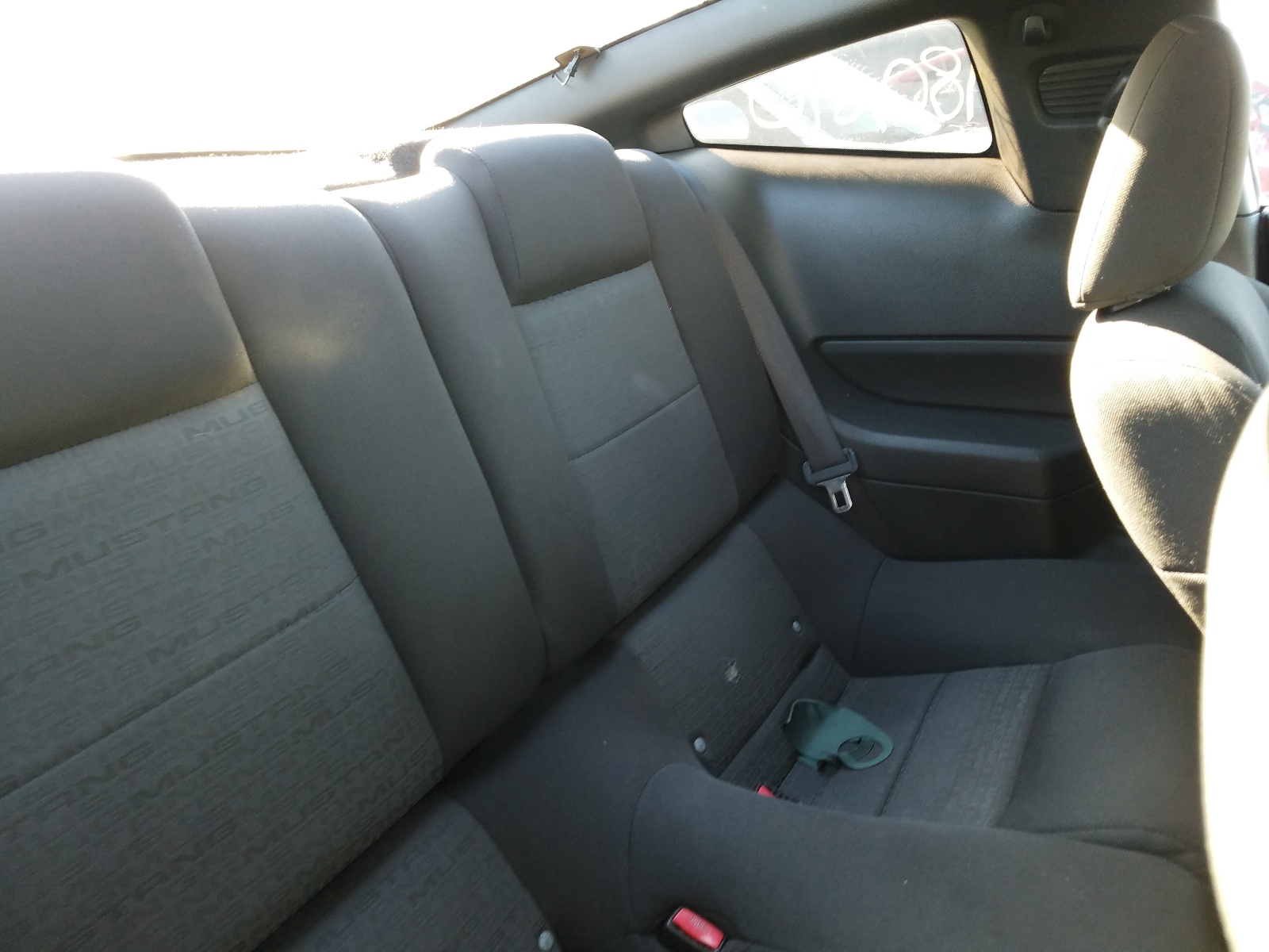 Photo 6 from auction – 2007 FORD MUSTANG with VIN 1ZVFT80N575266393