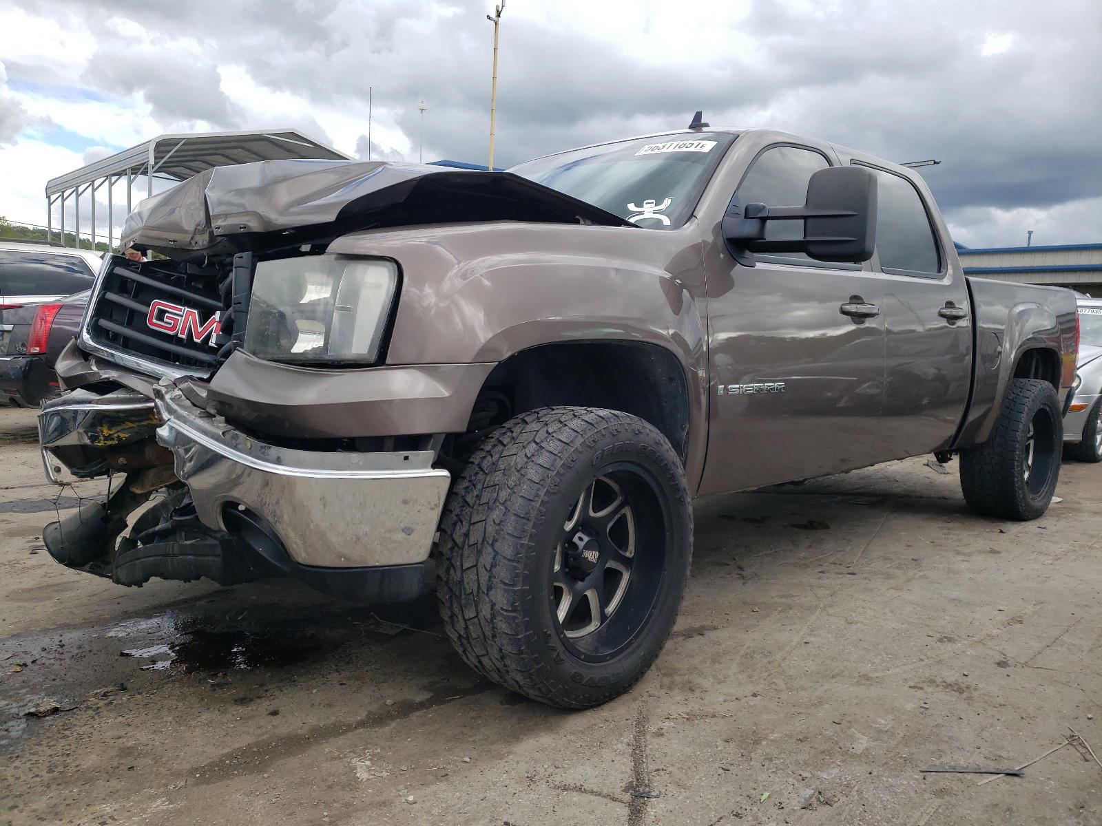 Photo 2 from auction – 2007 GMC NEW SIERRA with VIN 2GTEK13MX71584216