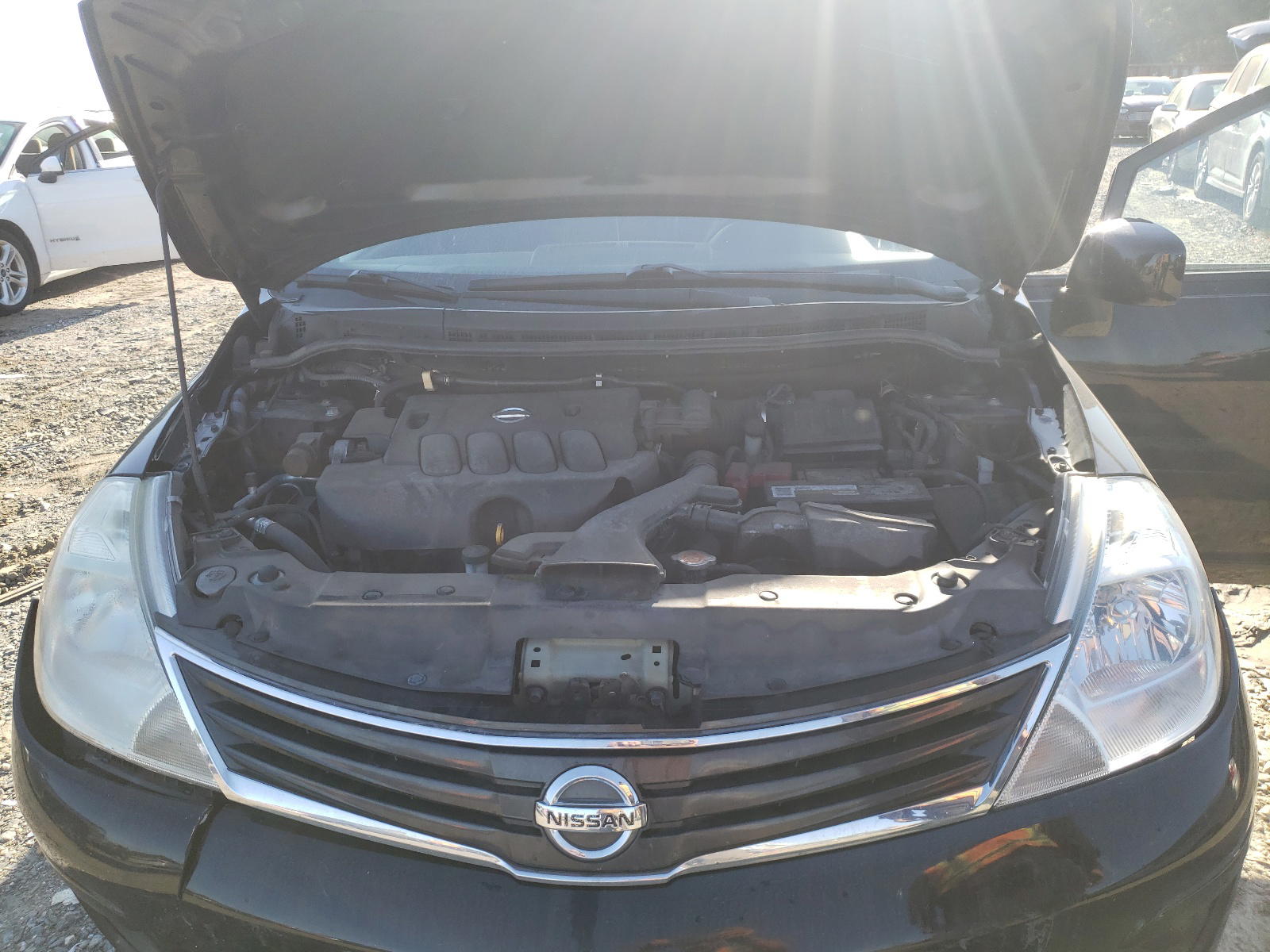Photo 7 from auction – 2011 NISSAN VERSA S with VIN 3N1BC1CP6BL448802
