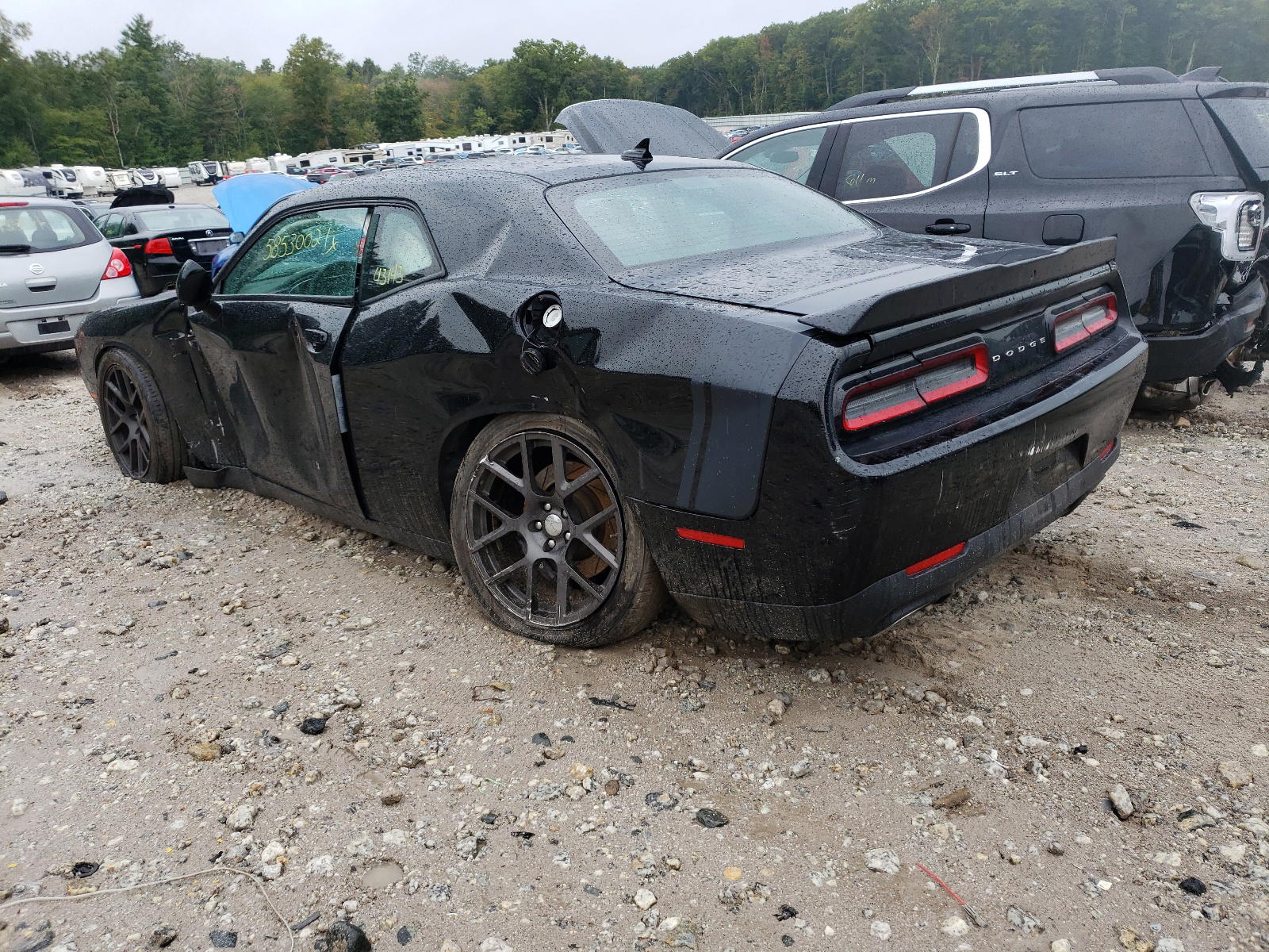 Photo 3 from auction – 2016 DODGE CHALLENGER with VIN 2C3CDZFJ2GH288989