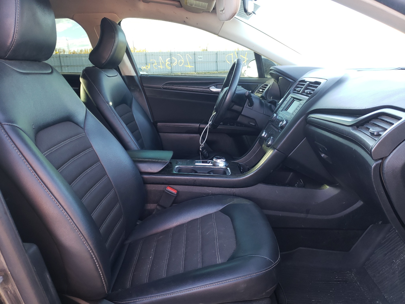 Photo 5 from auction – 2018 FORD FUSION SE with VIN 3FA6P0H76JR123185