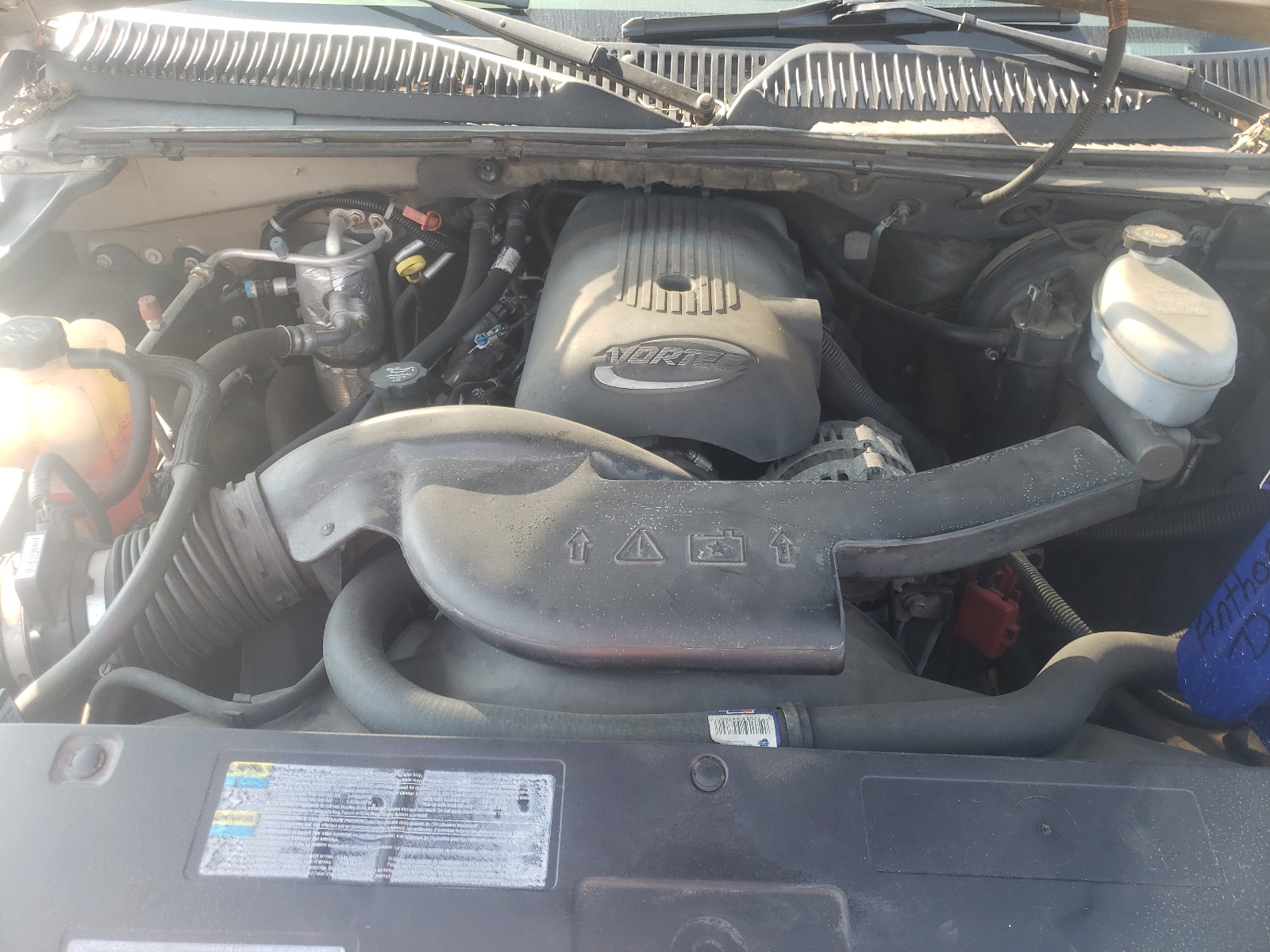 Photo 7 from auction – 2003 CHEVROLET SUBURBAN K with VIN 1GNFK16Z13J150267