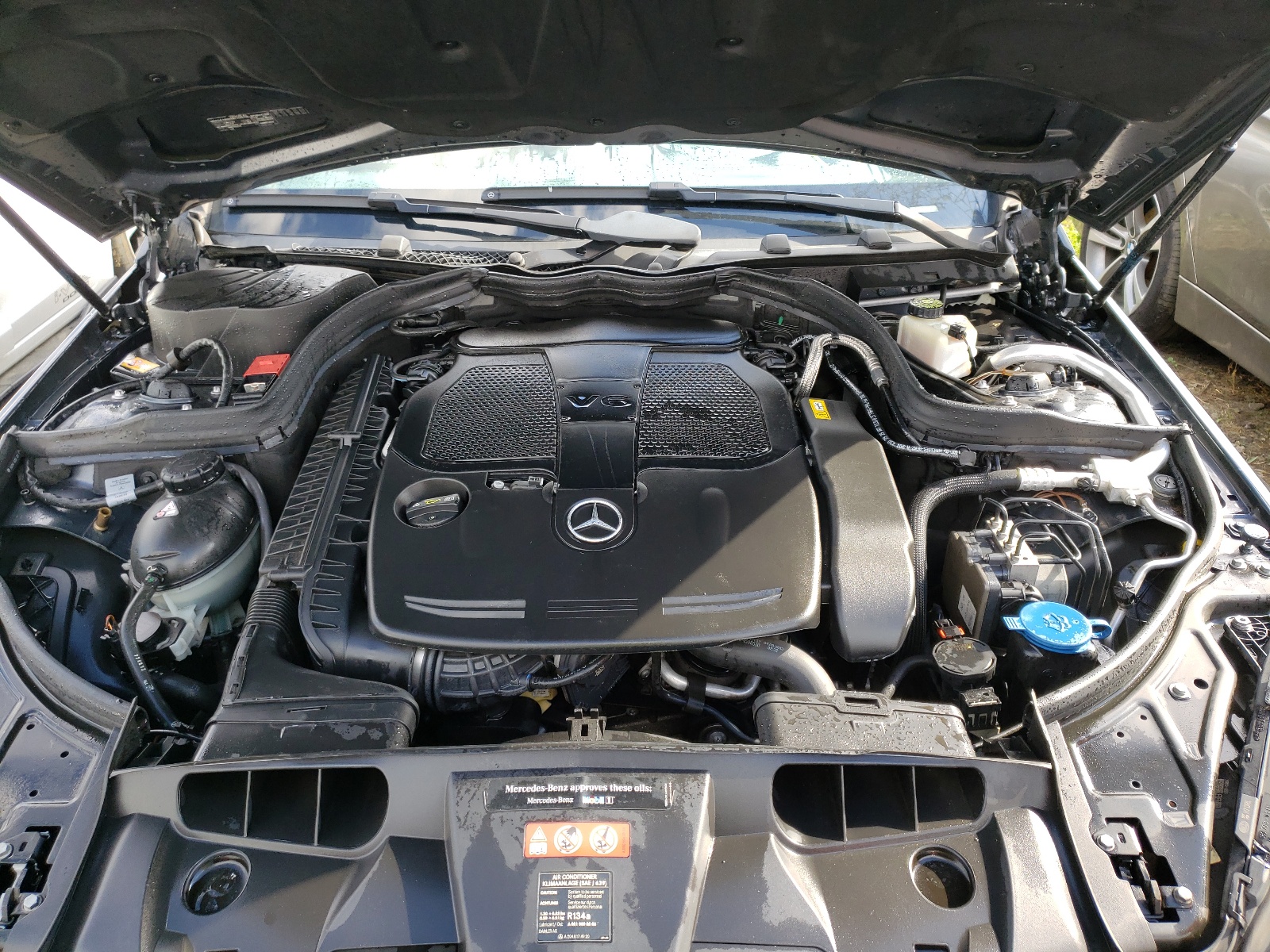 Photo 7 from auction – 2014 MERCEDES-BENZ E 350 with VIN WDDKK5KF2EF247547