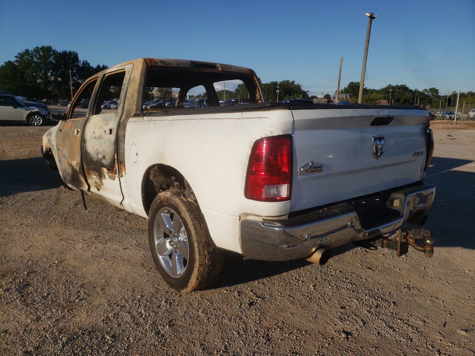 Фото 3 с аукциона – 2015 RAM 1500 SLT с VIN 1C6RR7LM6FS712439