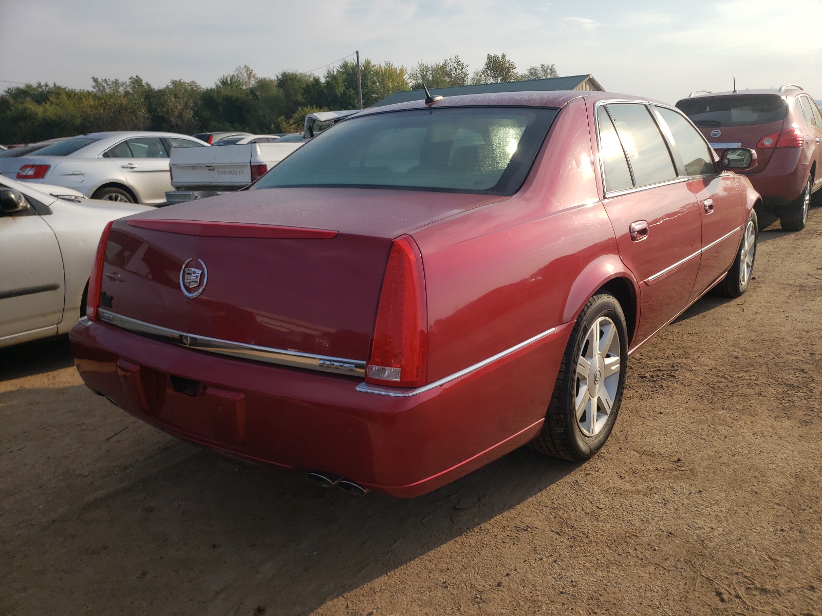 Photo 4 from auction – 2006 CADILLAC DTS with VIN 1G6KD57Y16U141623