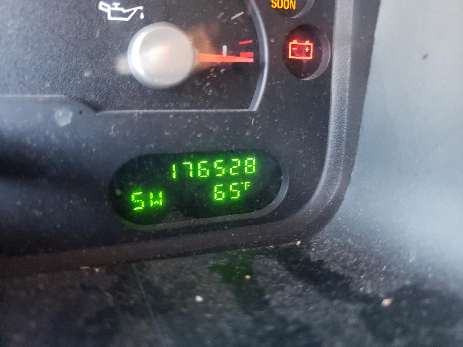 Photo 8 from auction – 2003 FORD EXPLORER X with VIN 1FMZU73K43UA22609