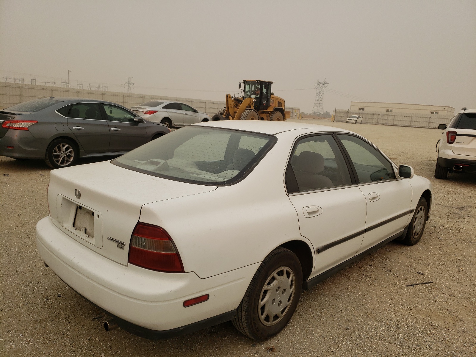 Photo 4 from auction – 1994 HONDA ACCORD LX with VIN JHMCD5630RC035289