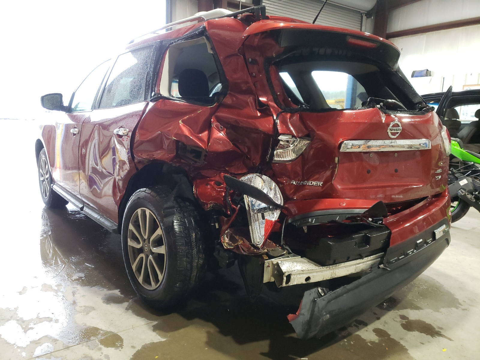 Photo 3 from auction – 2013 NISSAN PATHFINDER with VIN 5N1AR2MM1DC604031
